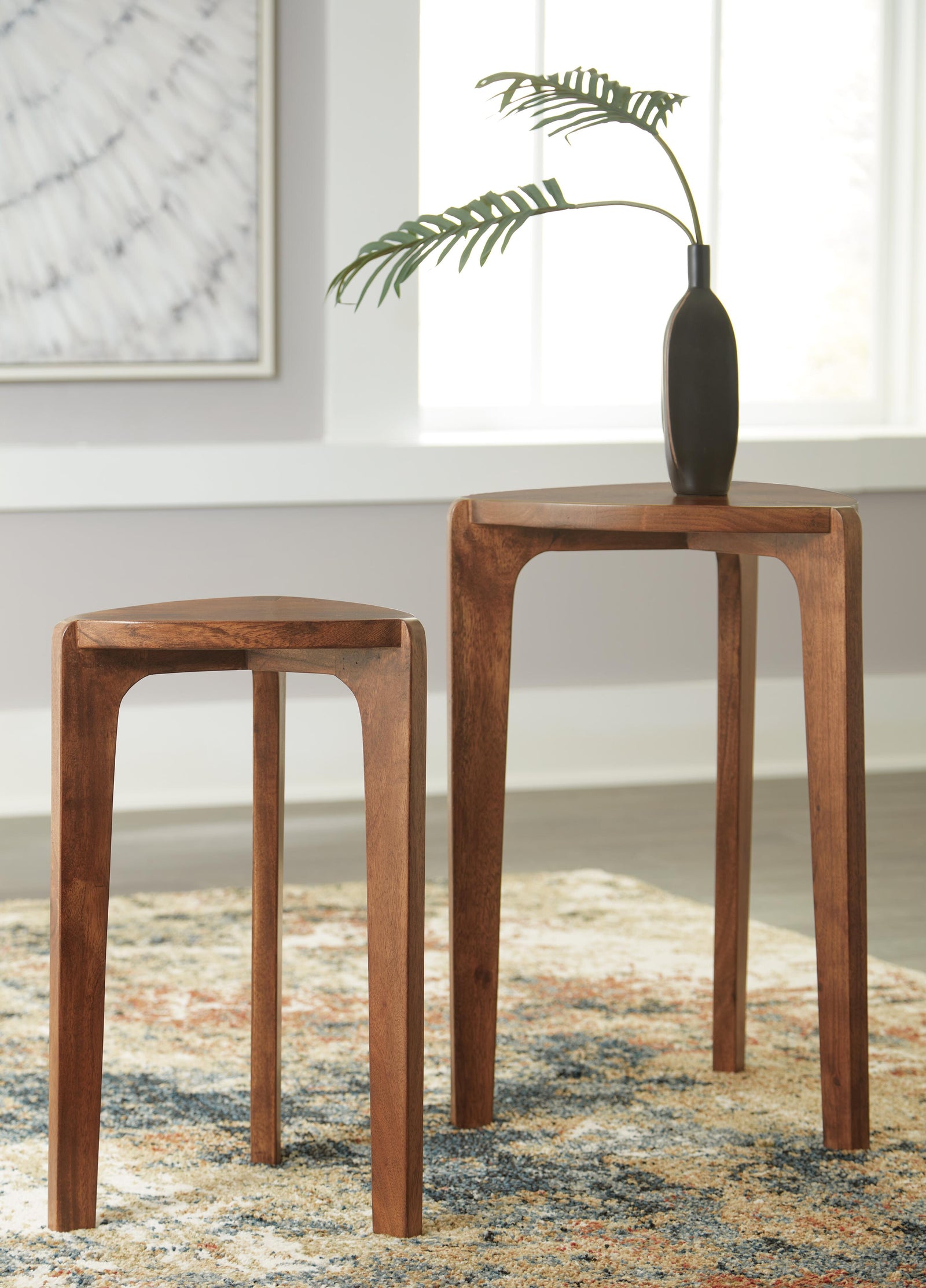 Brynnleigh Accent Table (Set of 2) (A4000607-SI) - Image 5