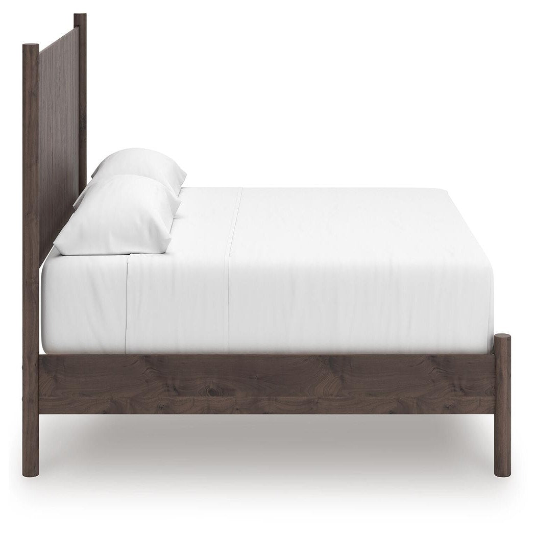 Pamytta King Panel Platform Bed (PCB2614-SI) - Image 5