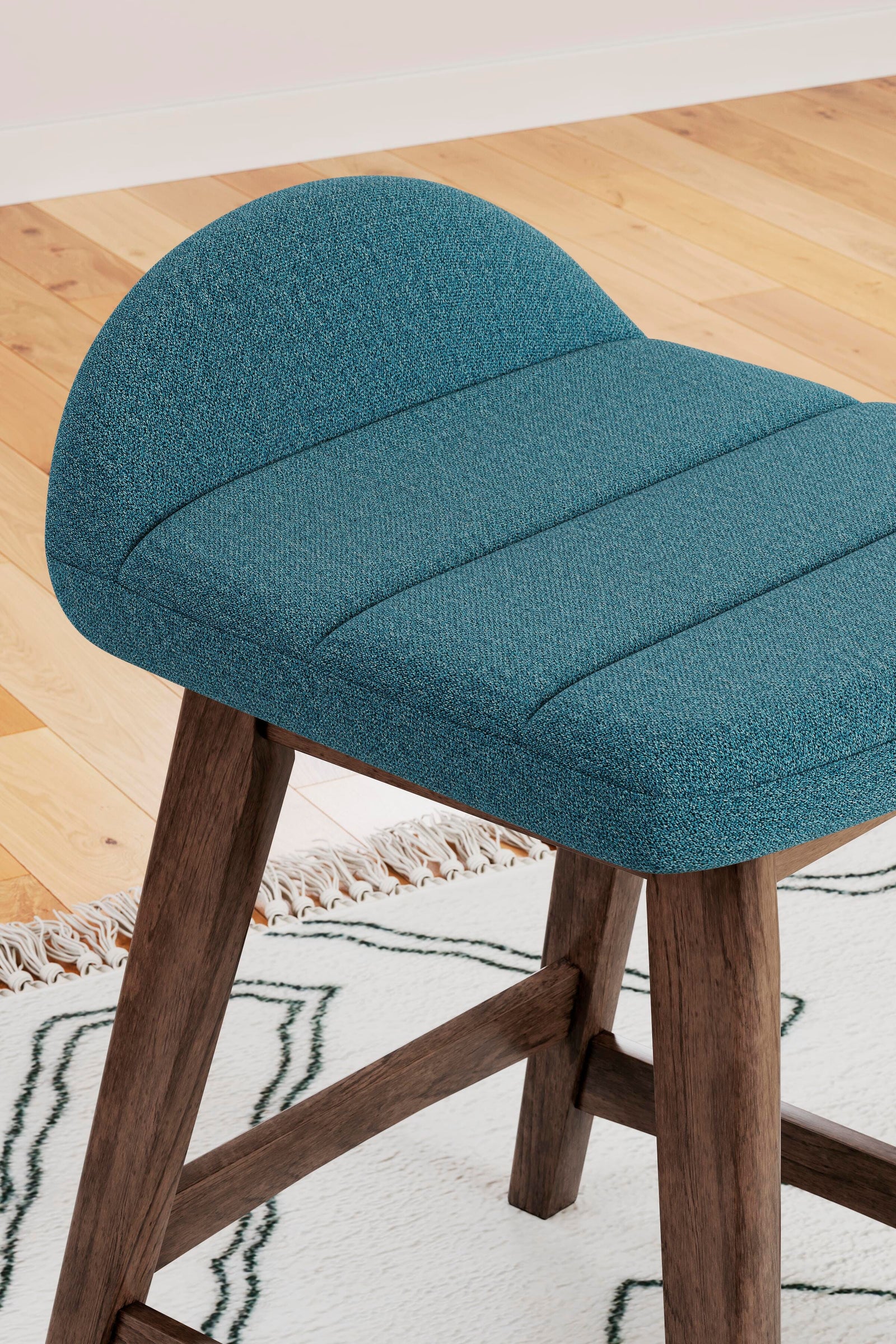 Lyncott Counter Height Bar Stool (D615-SI) - Image 30