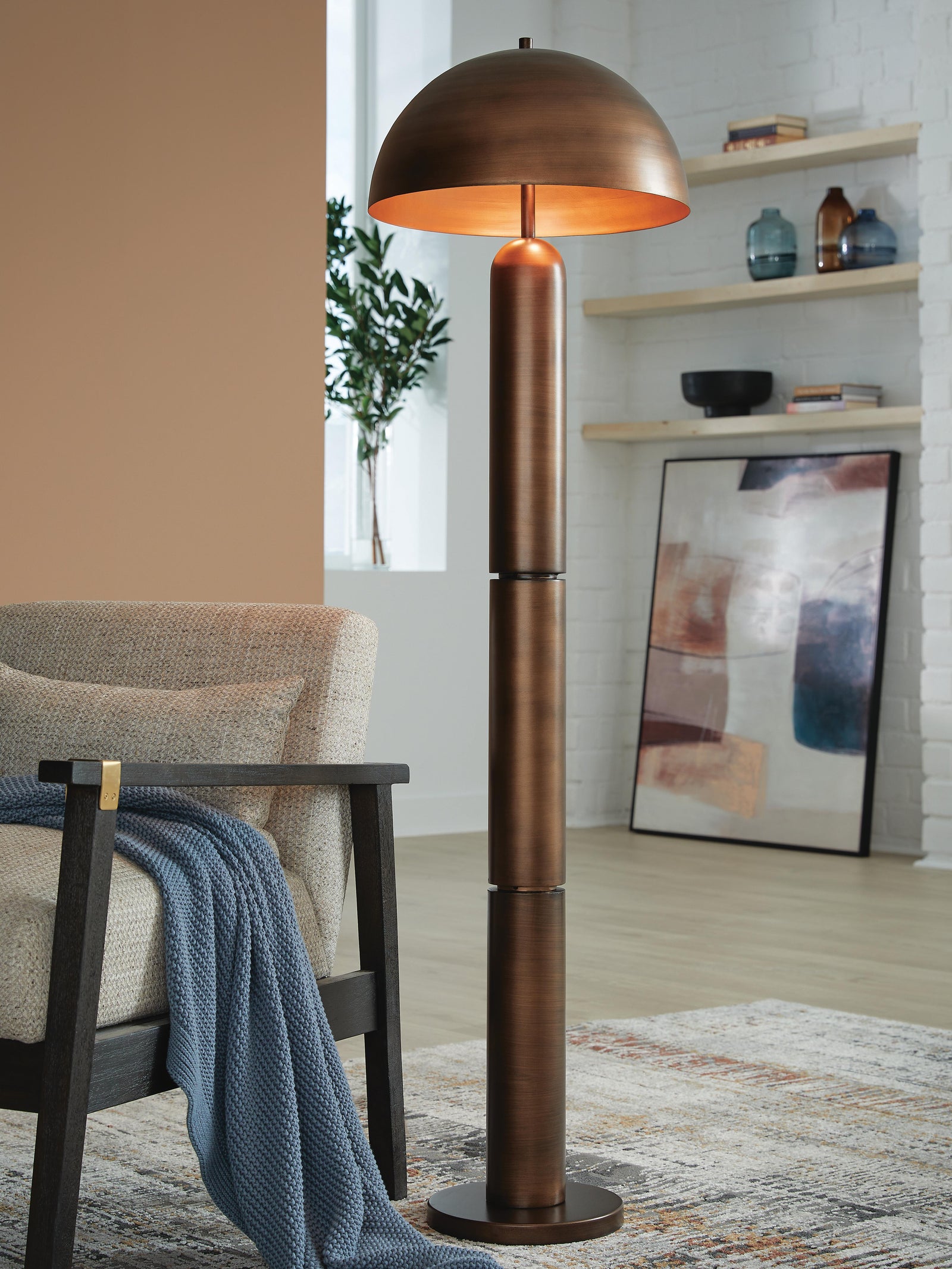 Wendfield Floor Lamp (L208431-SI) - Image 2