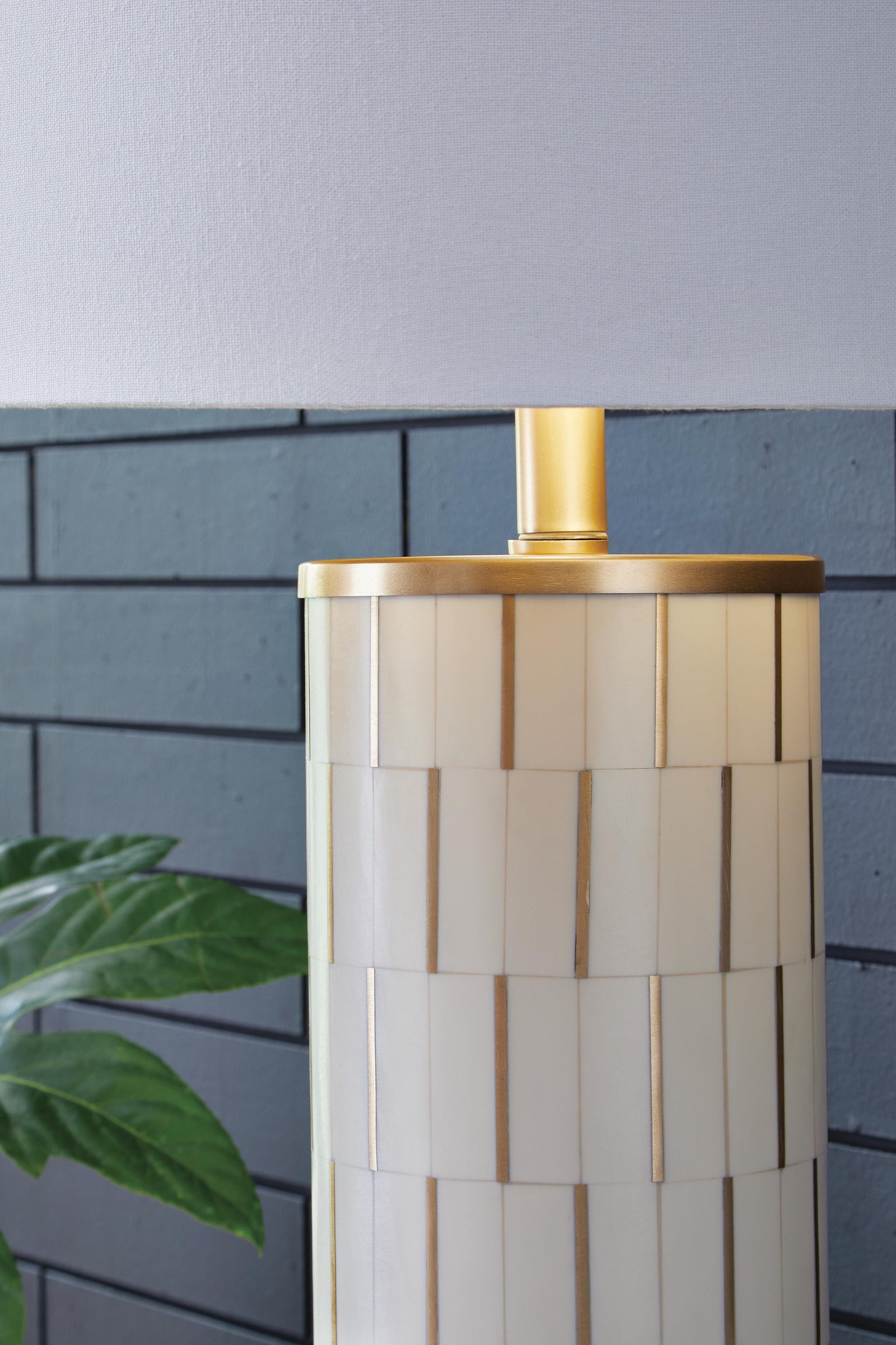 Faridworth Table Lamp (L235954-SI) - Image 3