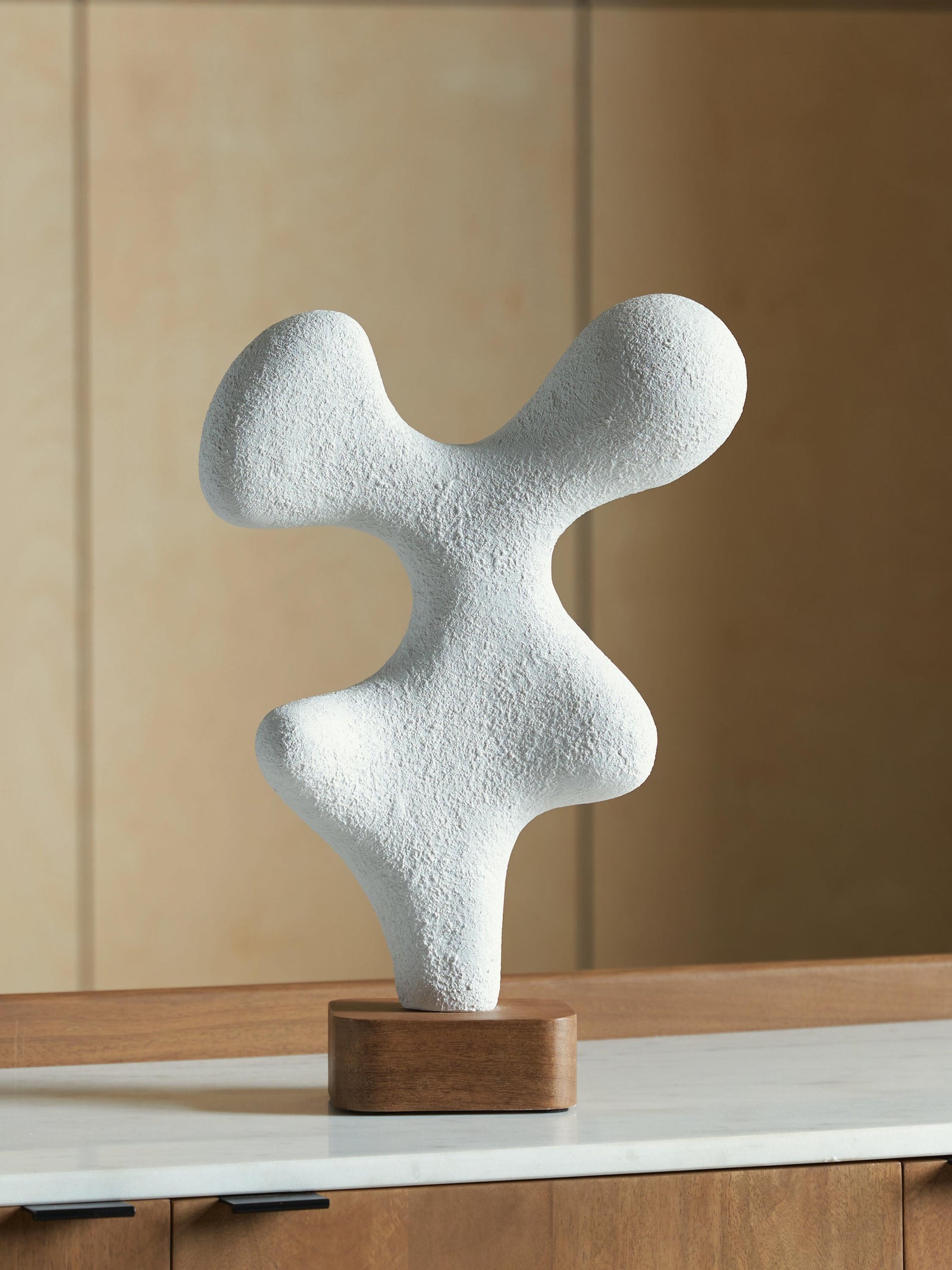 Lavarsen Sculpture (A2000839-SI) - Image 2