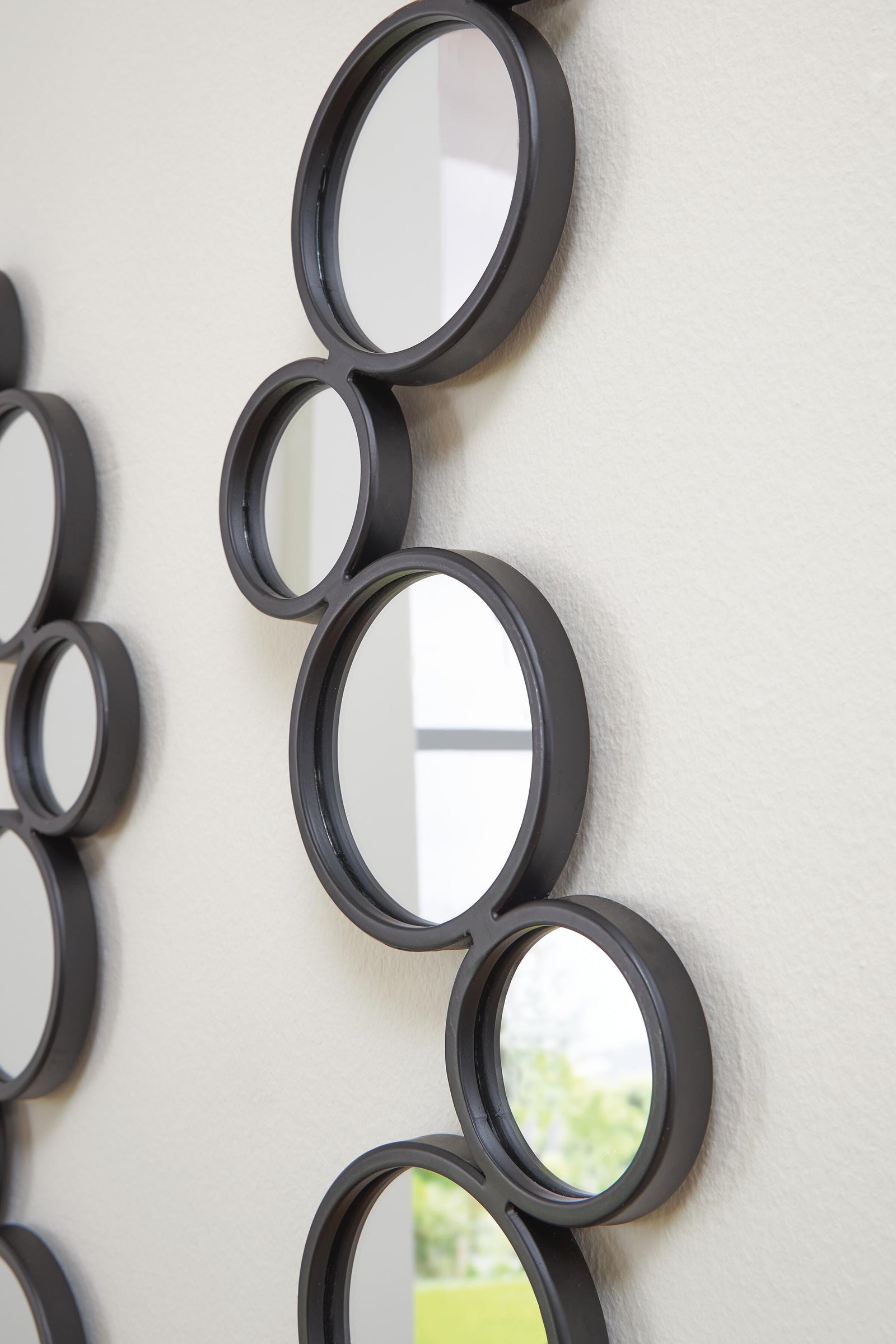Vinler Accent Mirror Set (Set of 2) (A8010353-SI) - Image 8
