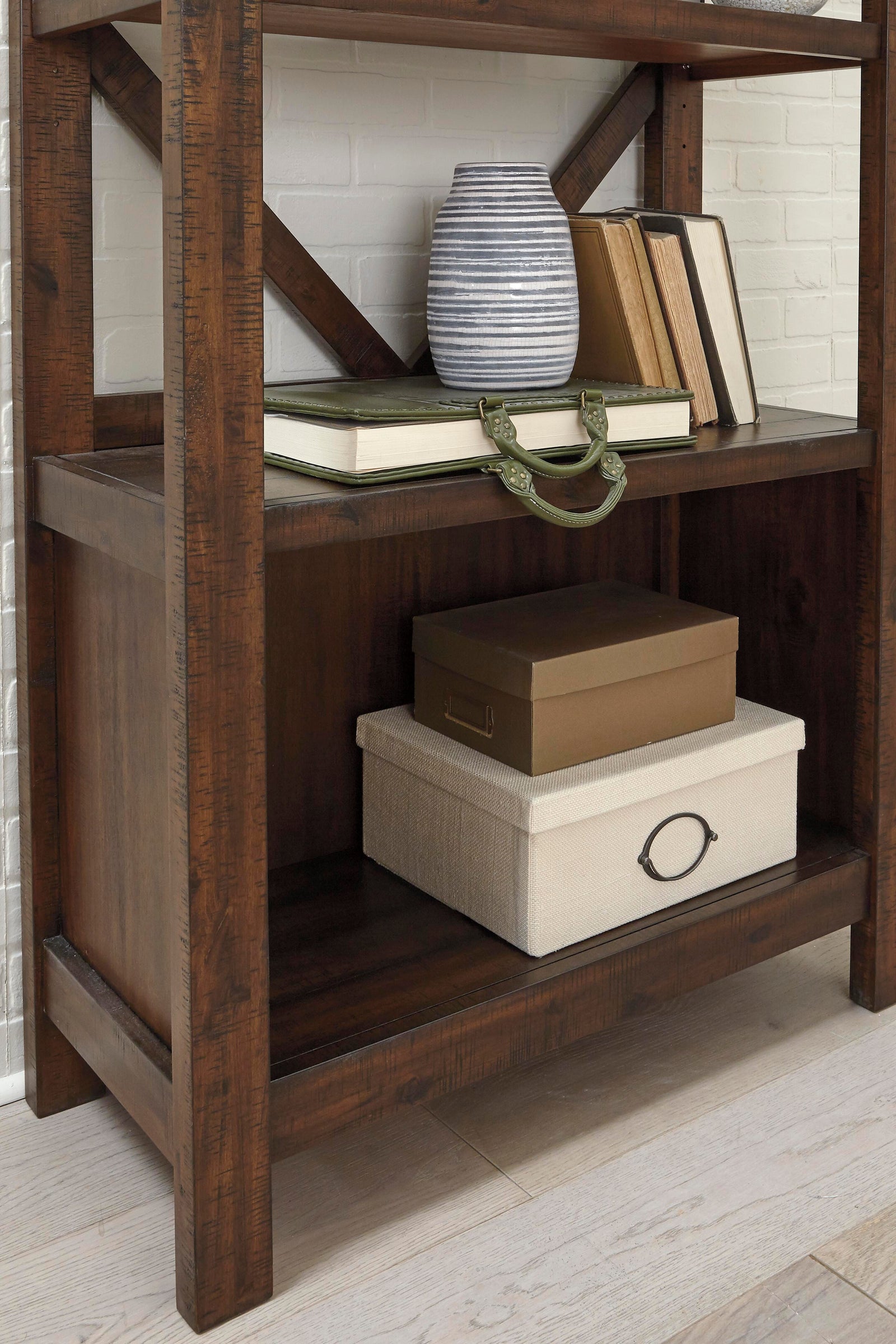 Baldridge 75 Bookcase (H675-SI) - Image 3