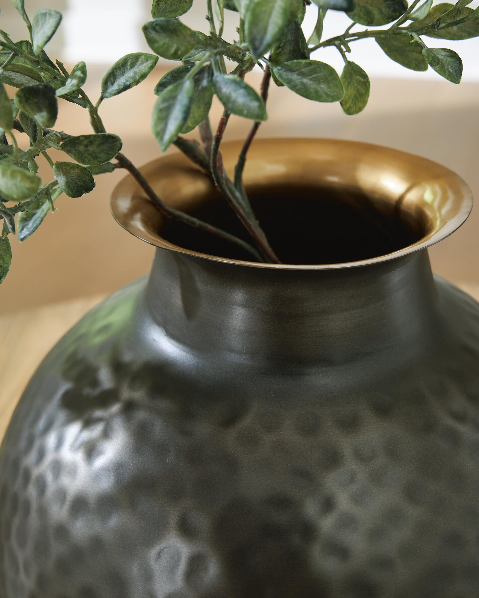 Woody Vase (A2000844-SI) - Image 3