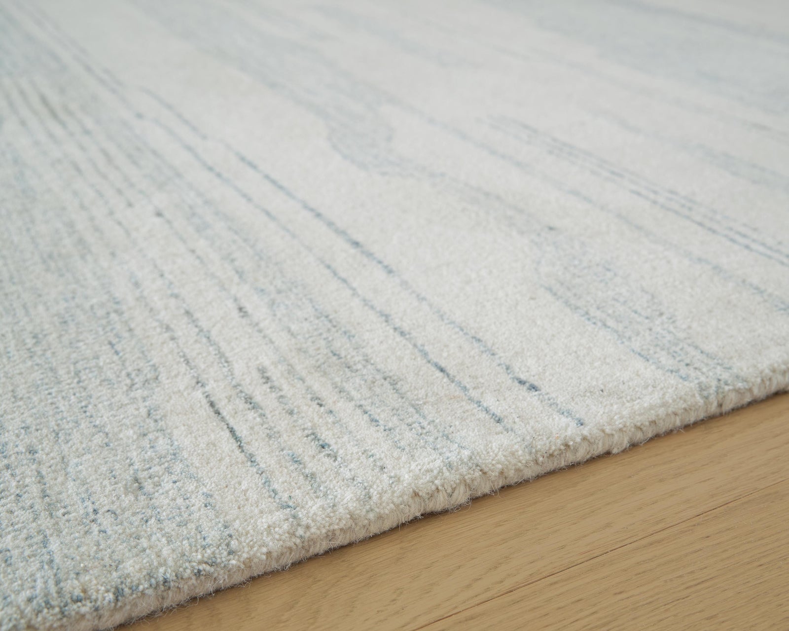 Genemost 78 x 10 Area Rug (R40784-SI) - Image 5