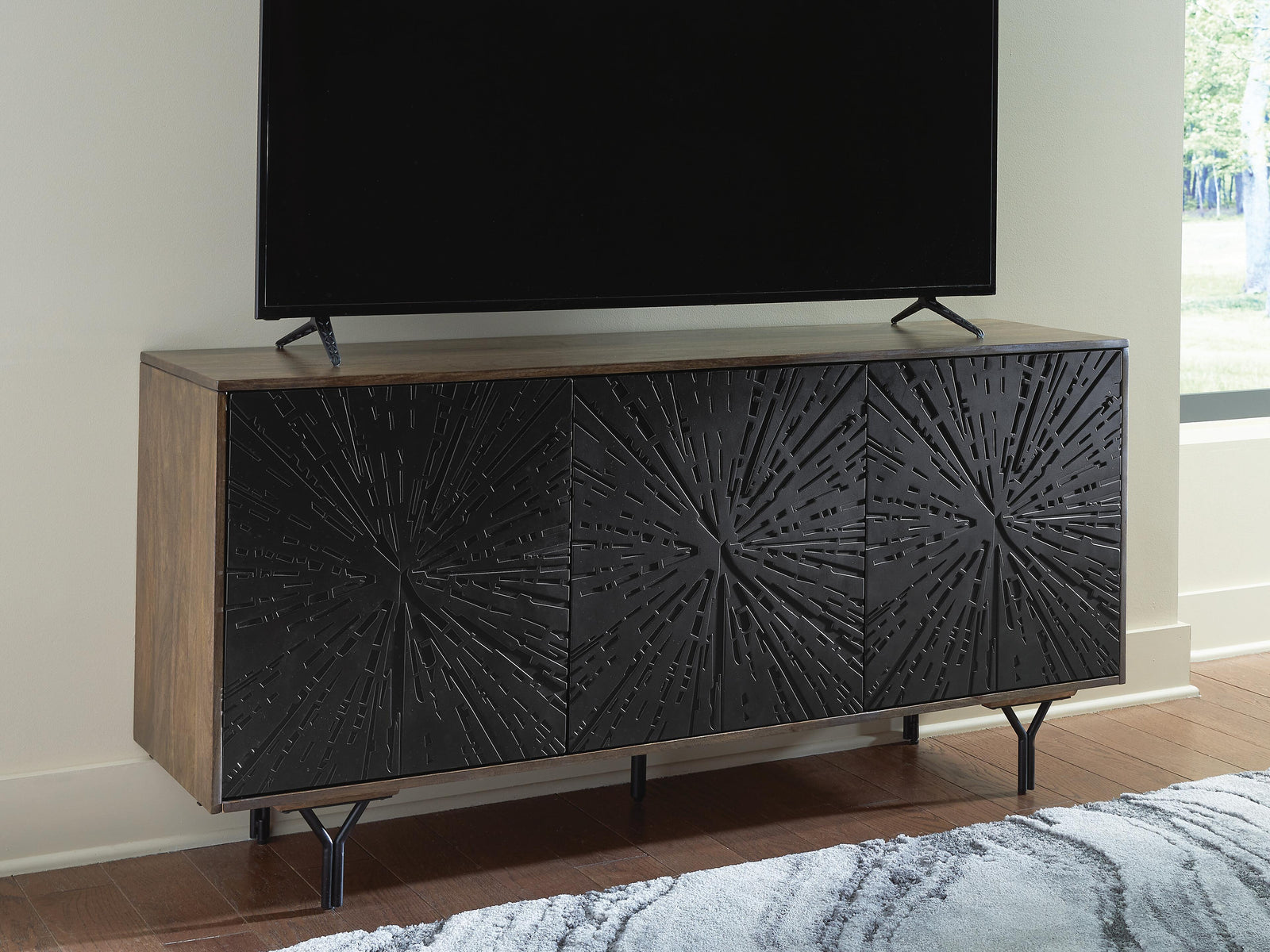 Lavinmont Accent Cabinet (A4000710-SI) - Image 6