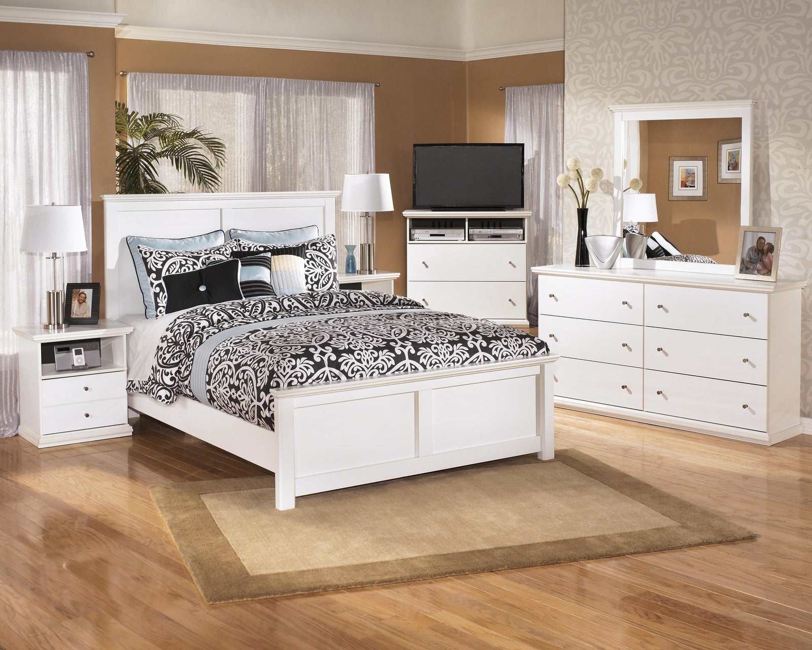 Bostwick Shoals Dresser - White (B139-SI) - Image 5