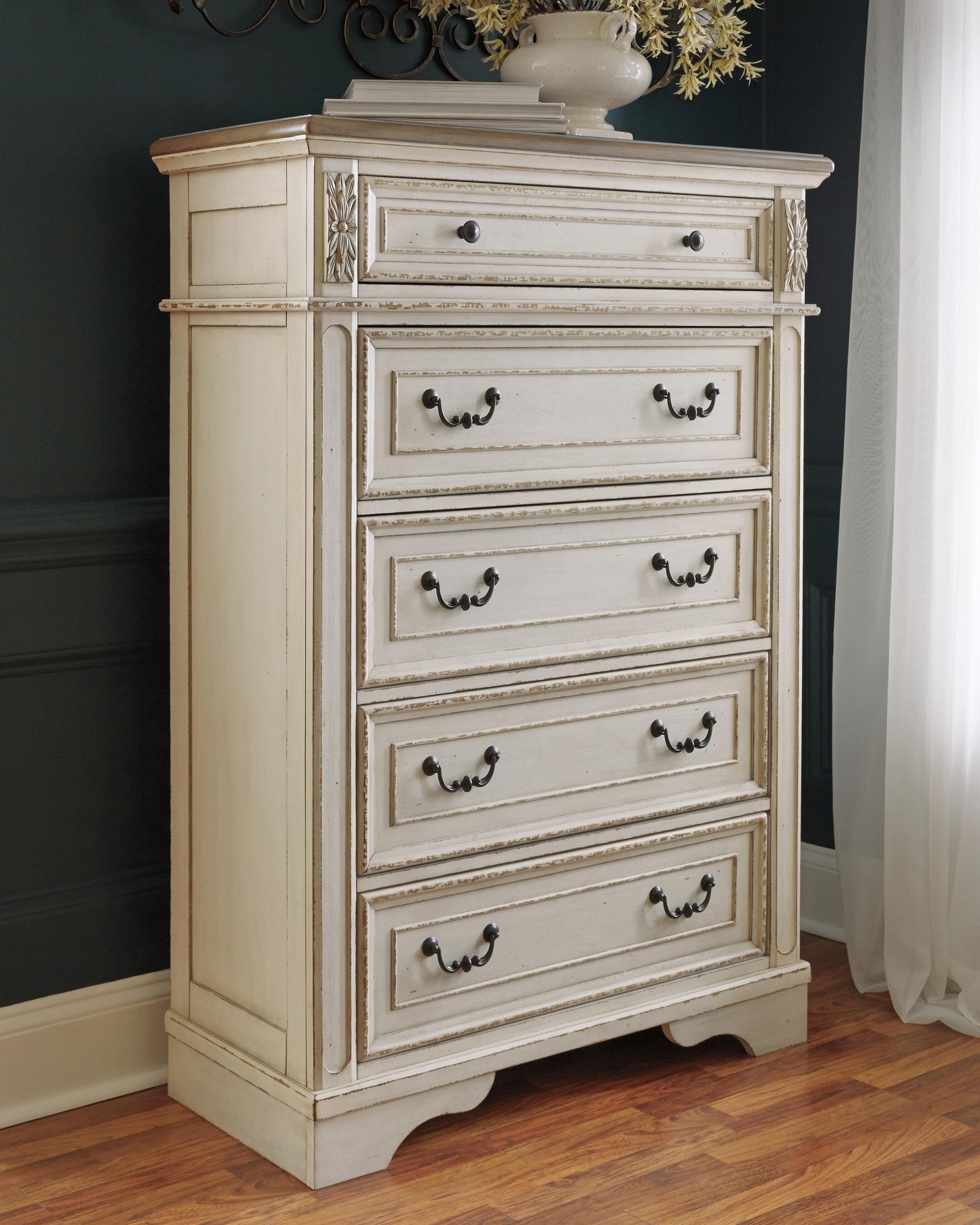 Realyn Upholstered Panel Bed and Chest - Two-tone (B743-SI) - Image 9