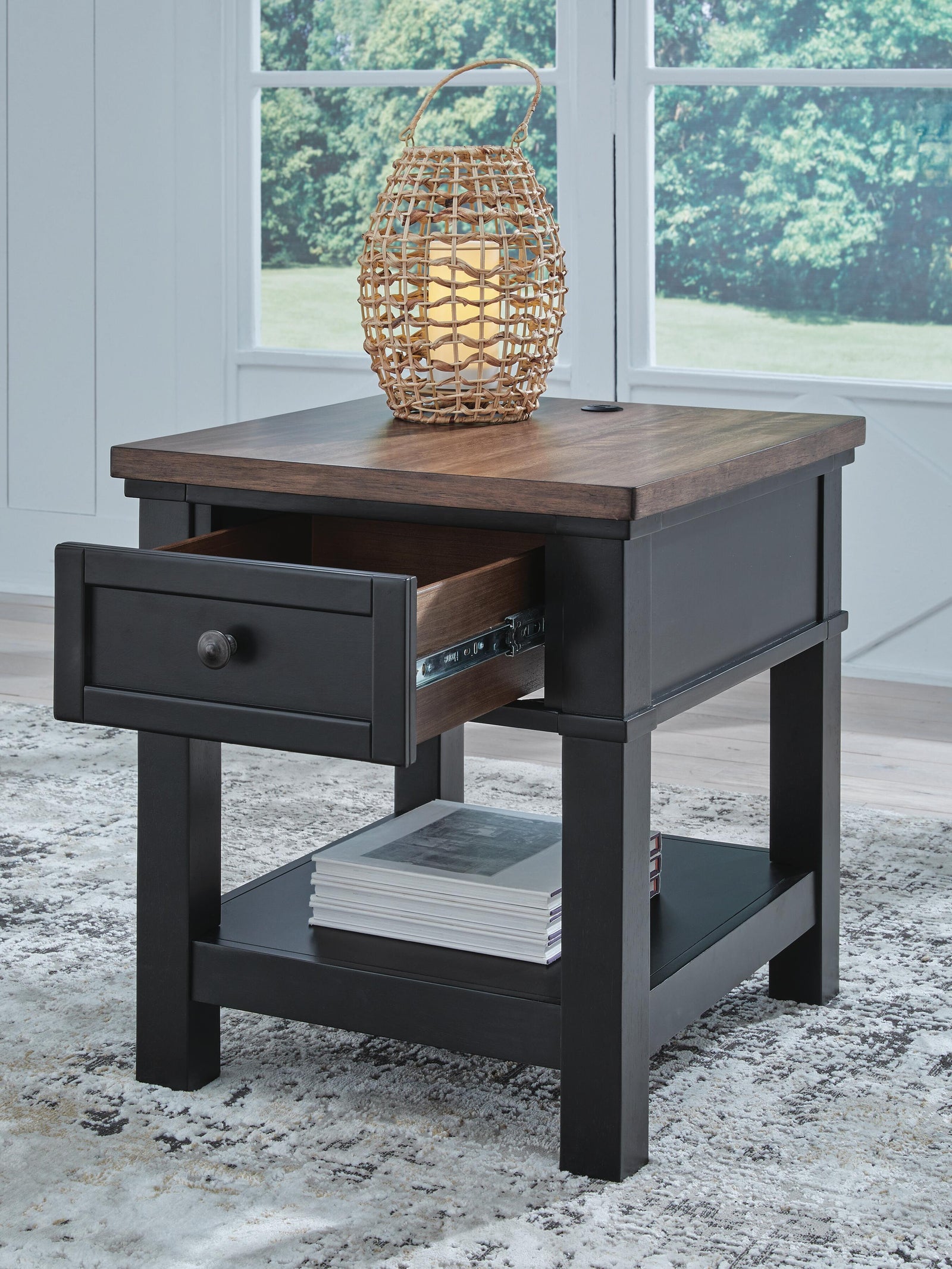 Wildenauer End Table - Brown/Black (T664-SI) - Image 9