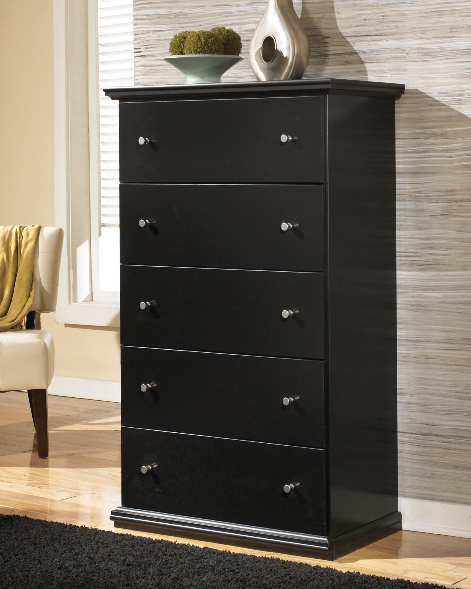 Maribel Chest of Drawers - Black (B138-SI) - Image 5