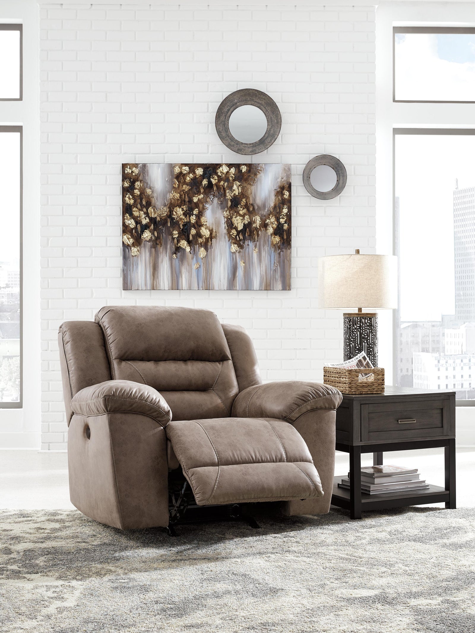 Stoneland Reclining Sofa and Power Recliner (39905-SI) - Image 8