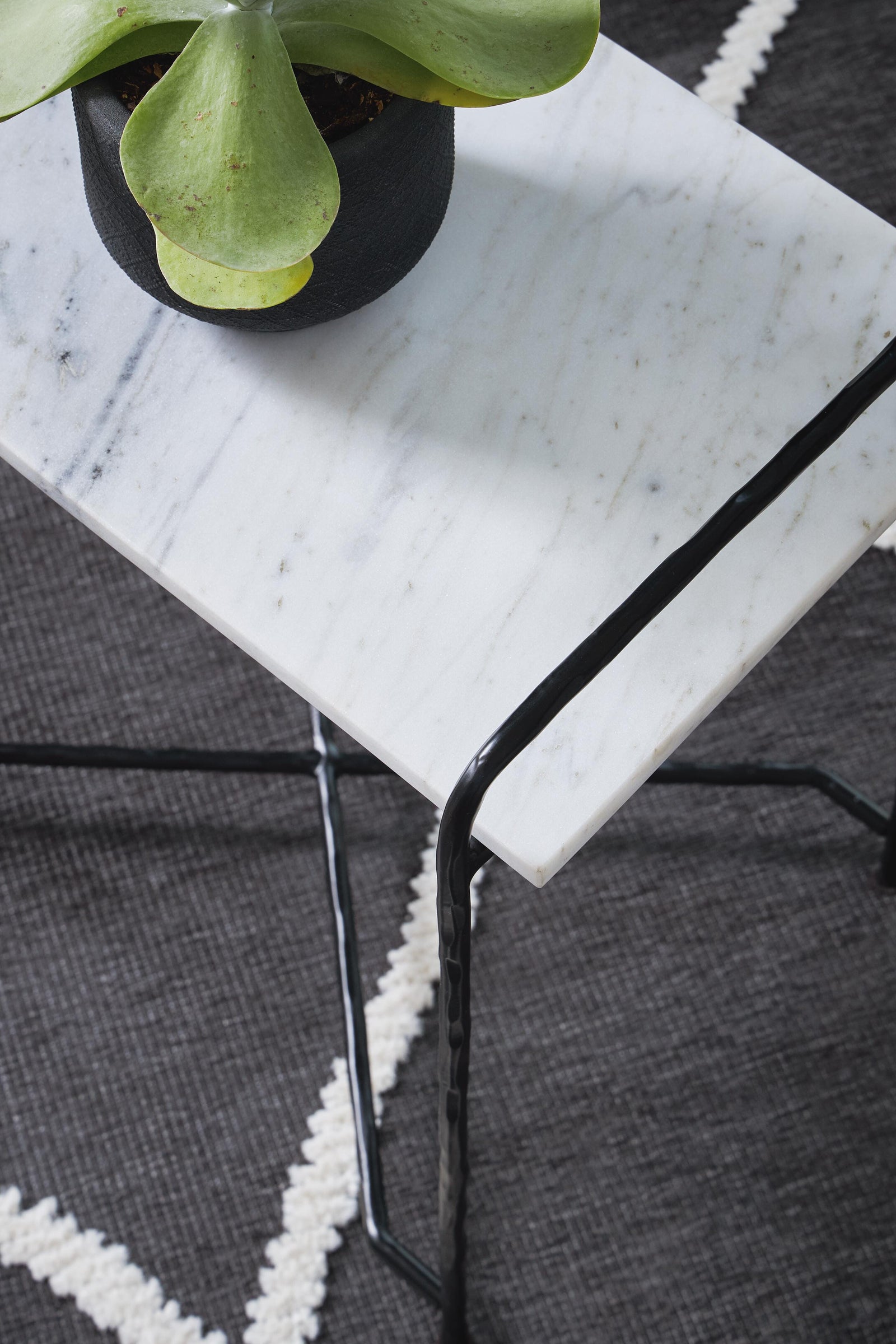 Ashber Accent Table (A4000609-SI) - Image 5