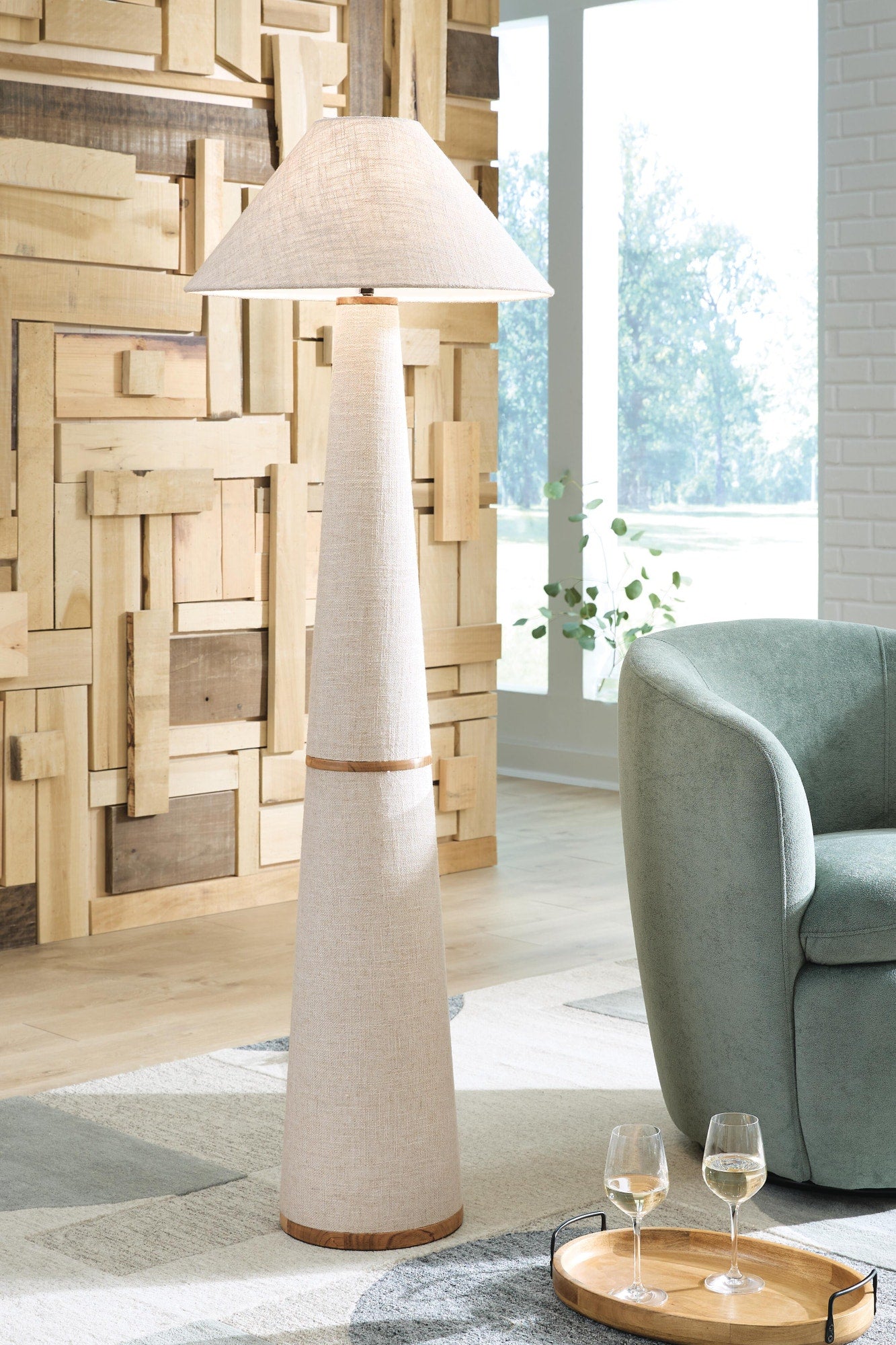 Dellridge Floor Lamp (L400001-SI) - Image 3