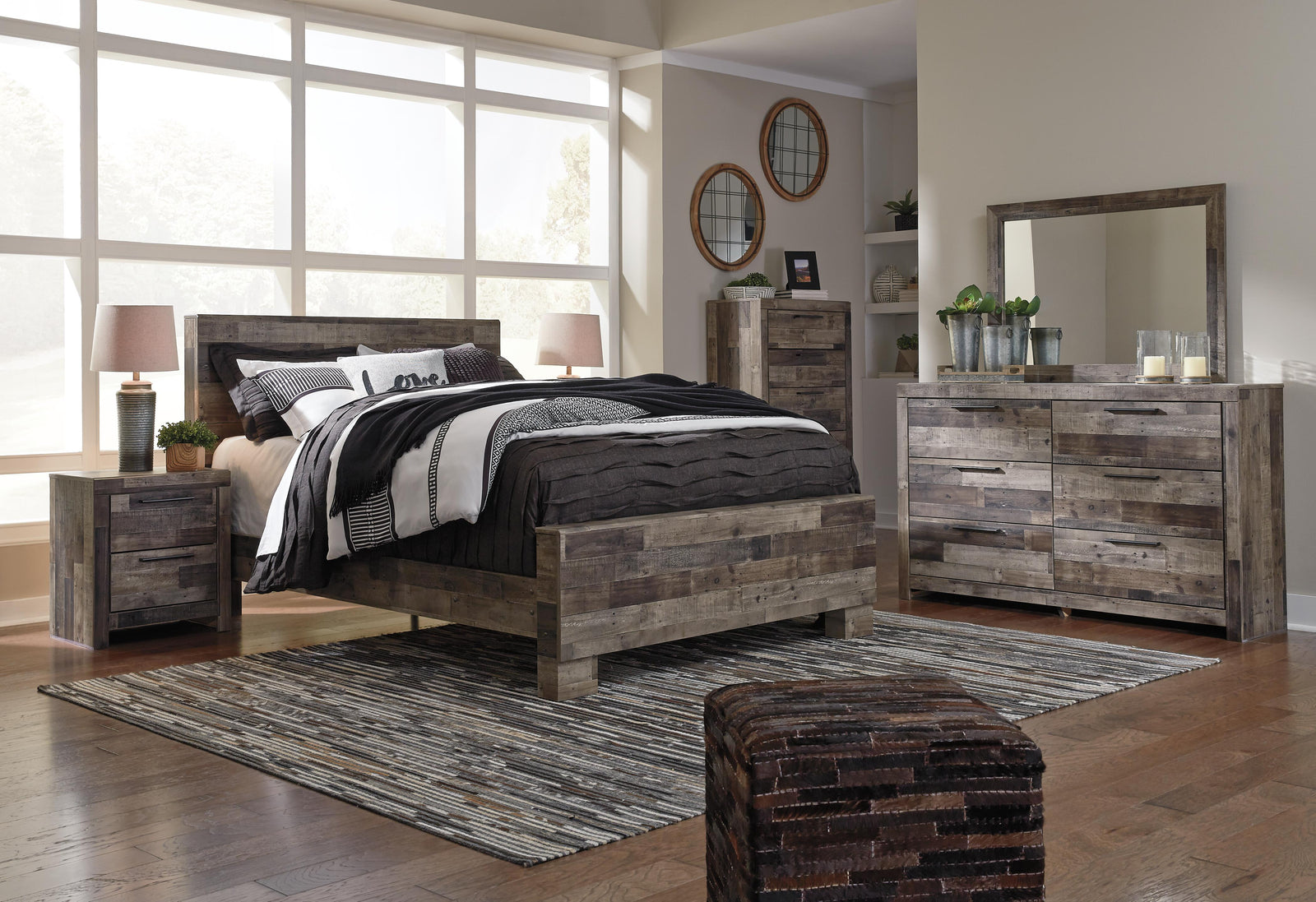 Derekson Panel Bed - Multi Gray (B200-SI) - Image 5