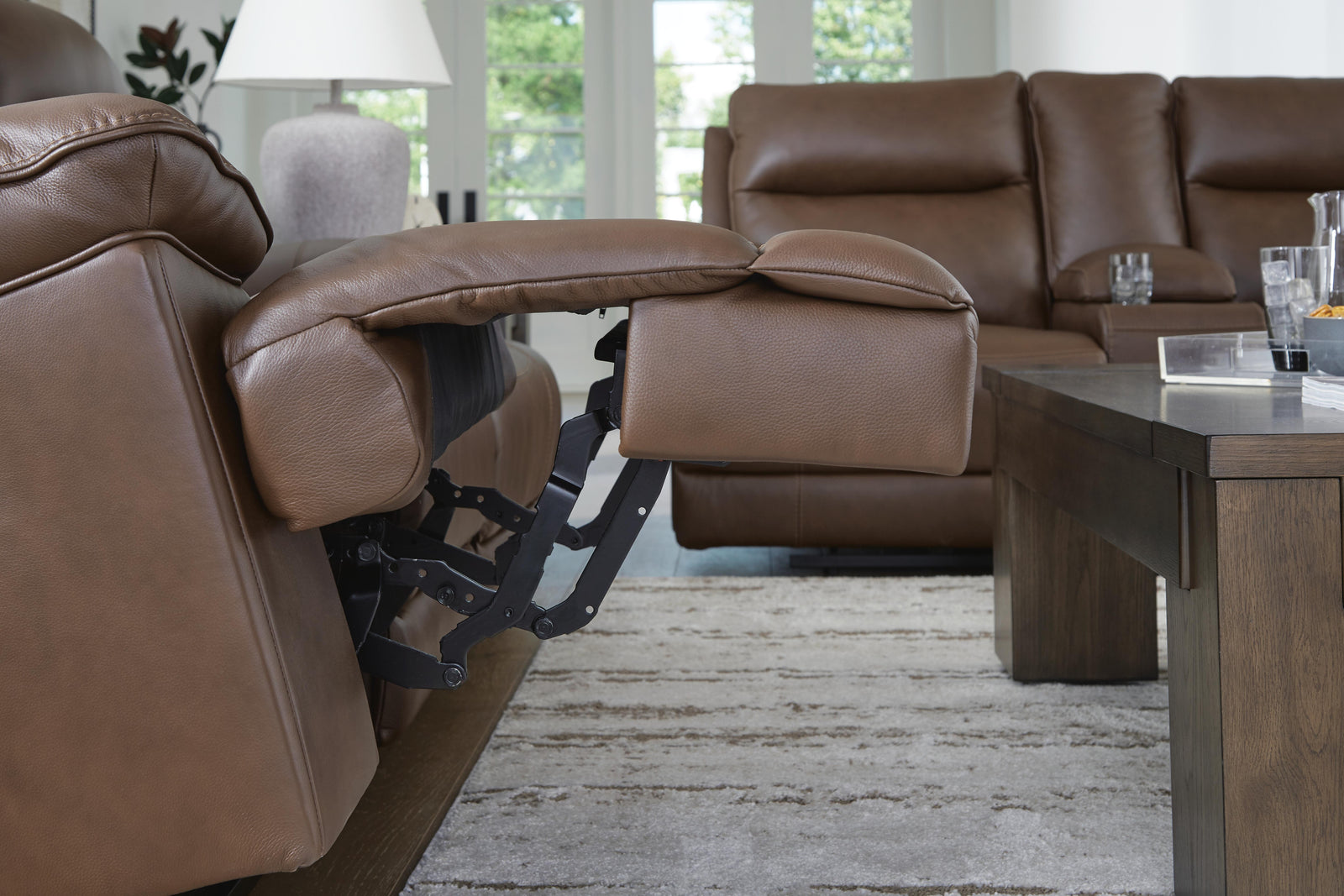 VonRyan Power Reclining Loveseat (U10400-SI) - Image 9