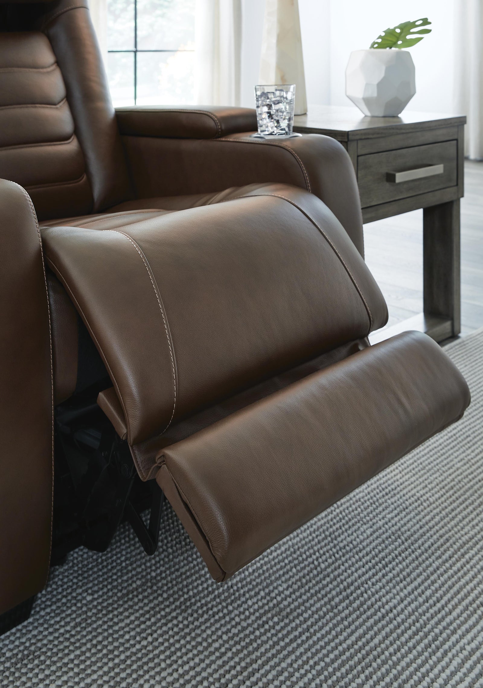 High Impact Power Recliner (U10601-SI) - Image 14