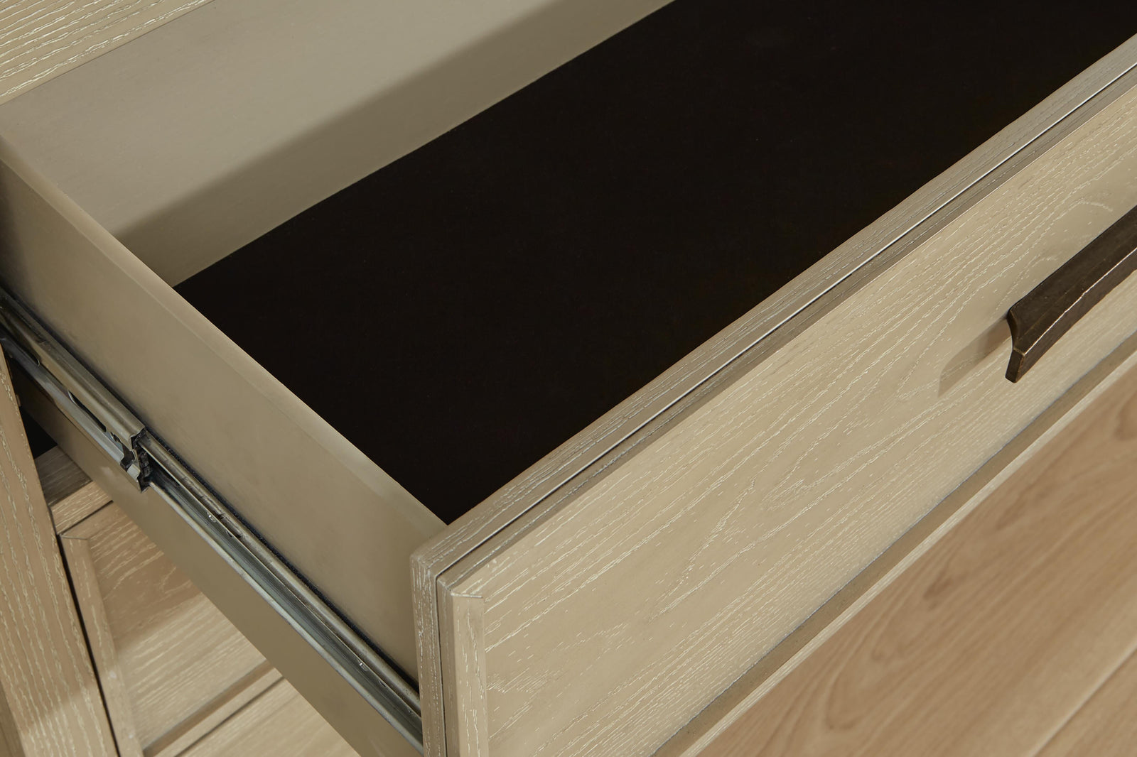 Calmoro Dresser - Gray (B602-SI) - Image 6