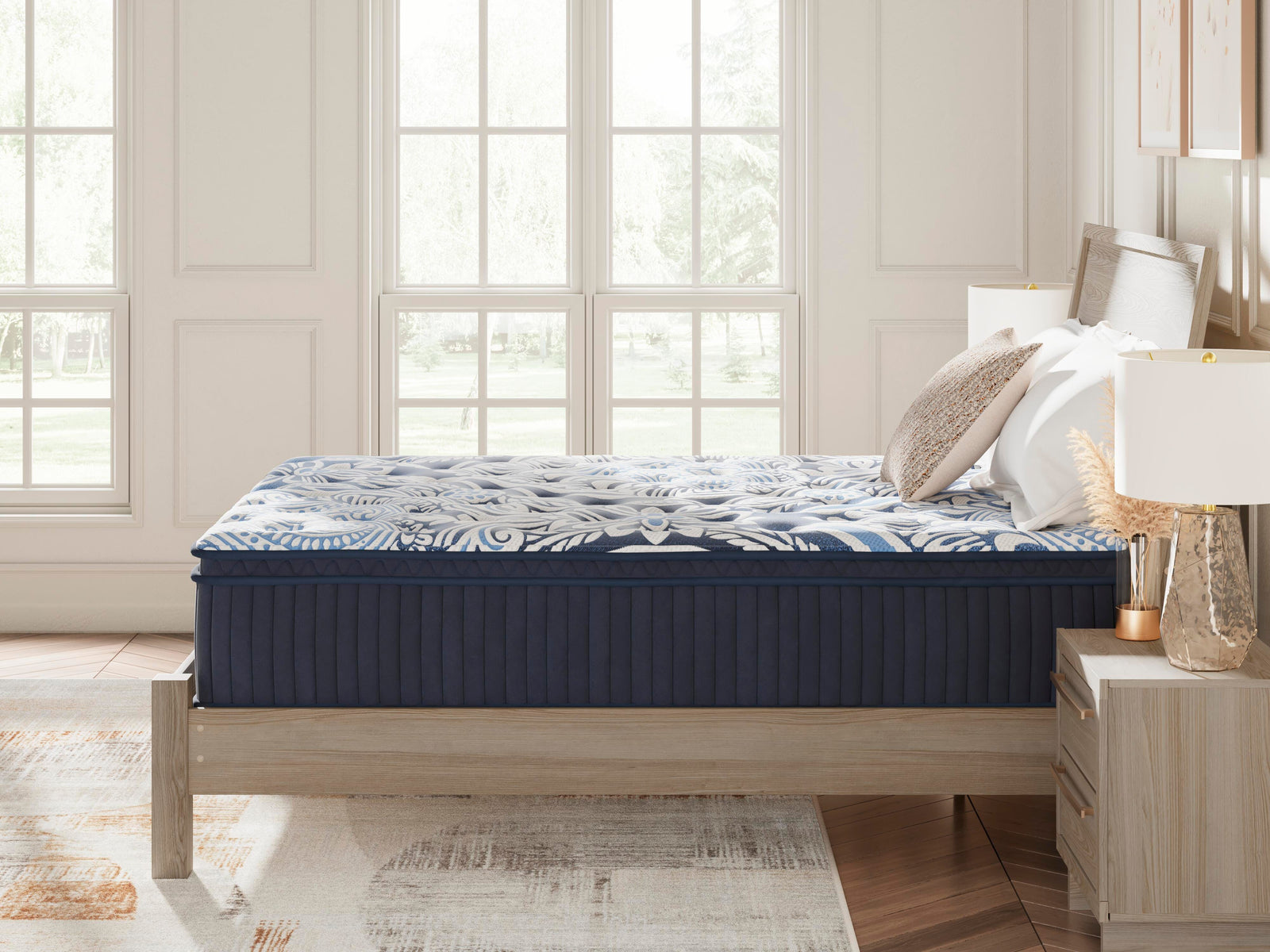 Plush Luxe 2.0 King Mattress (M497-SI) - Image 9