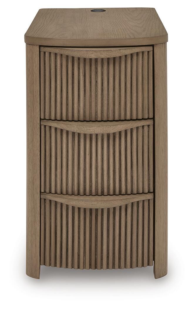 Camdill Chairside End Table - Light Brown (T208-SI) - Image 4