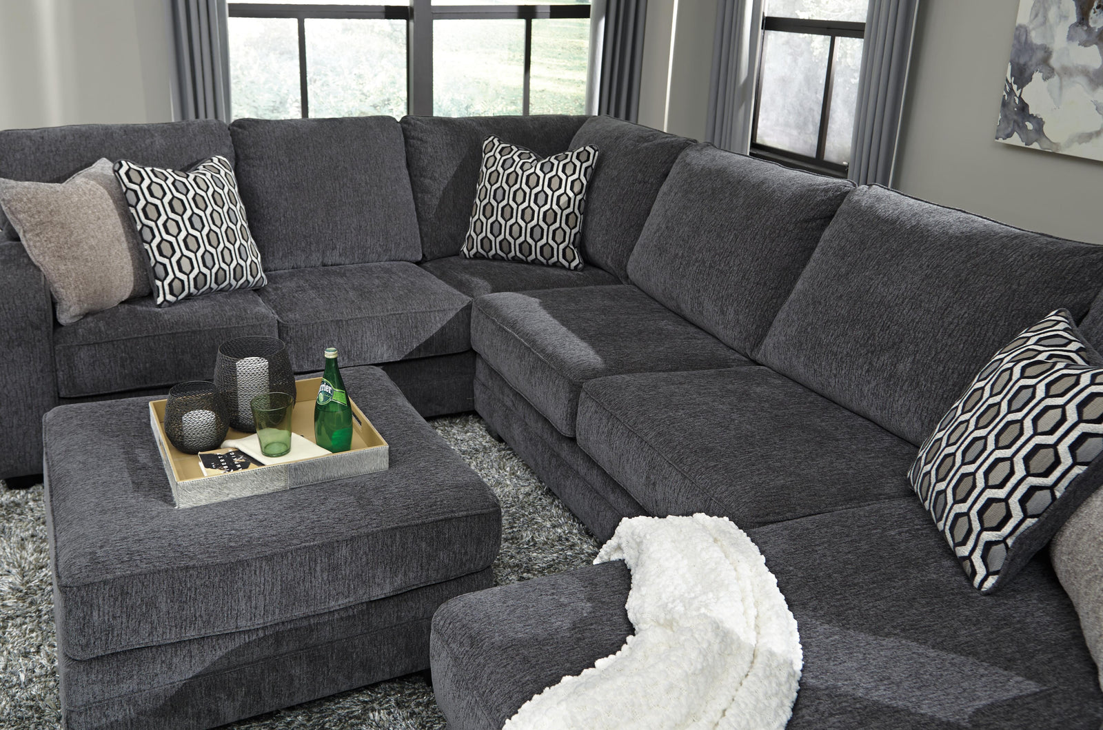 Tracling Right-Arm Facing Sofa with Corner Wedge (72600-SI) - Image 4