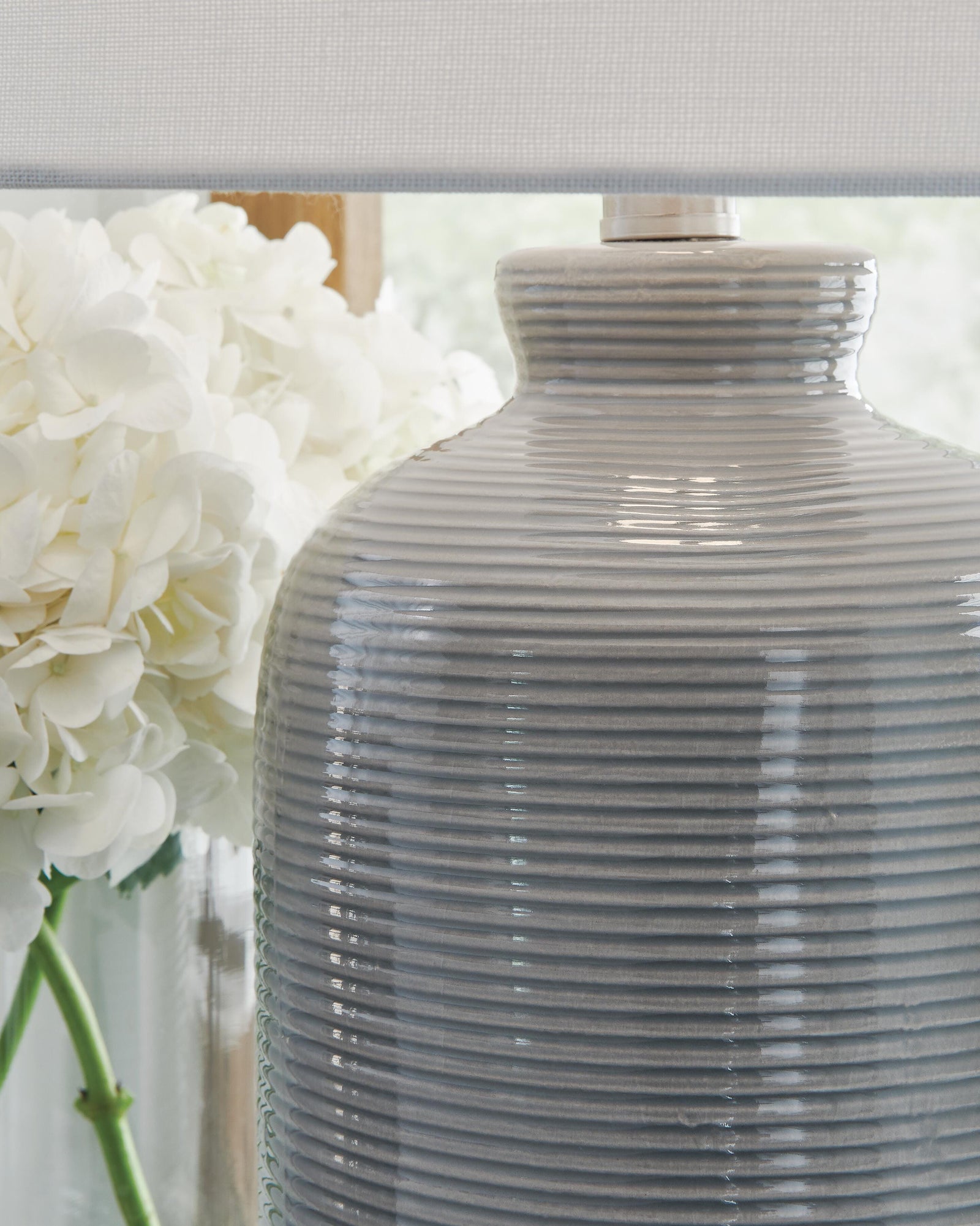 Wimlow Table Lamp (L100924-SI) - Image 3