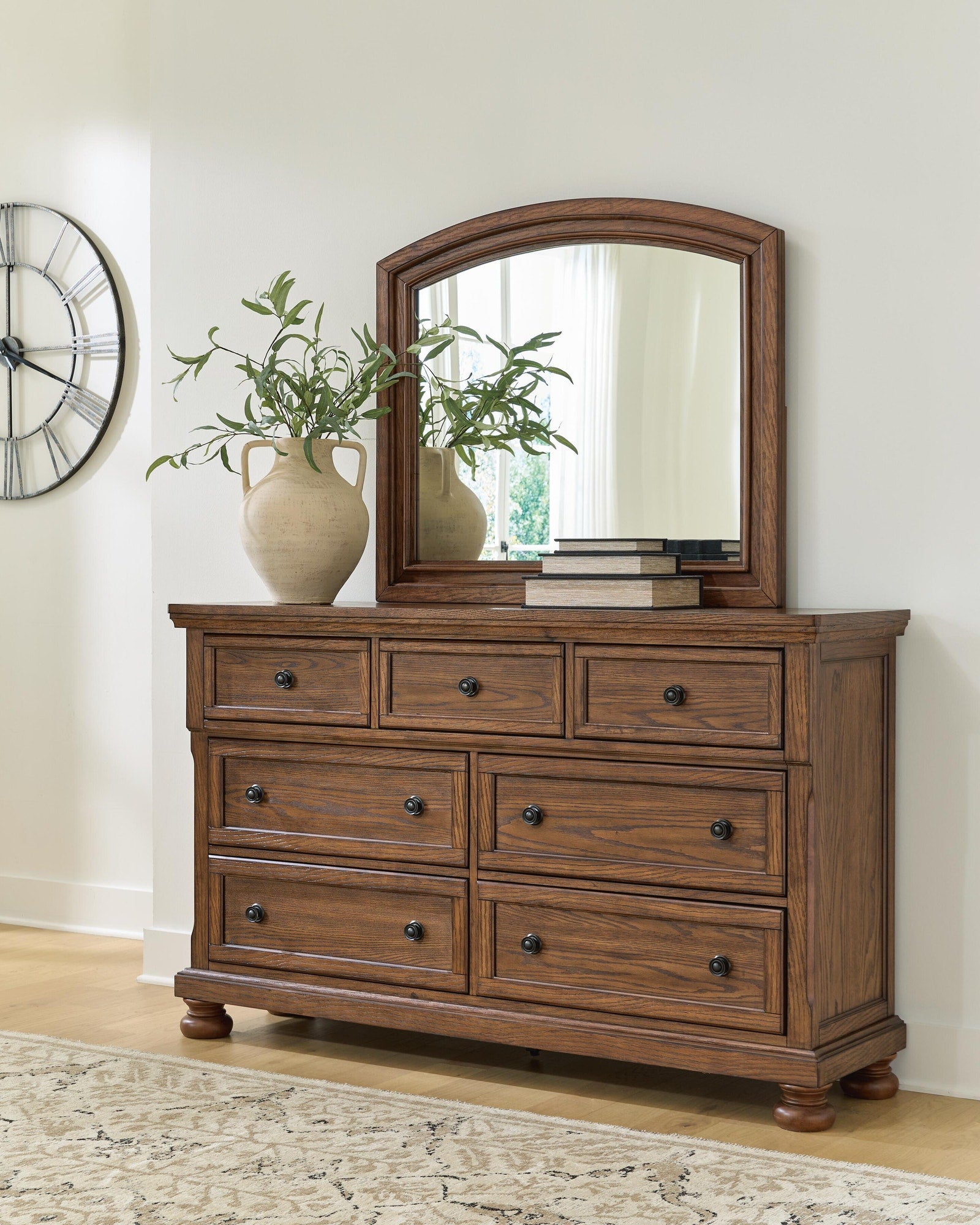 Zackaryn Dresser and Mirror (PCB807-SI) - Image 5