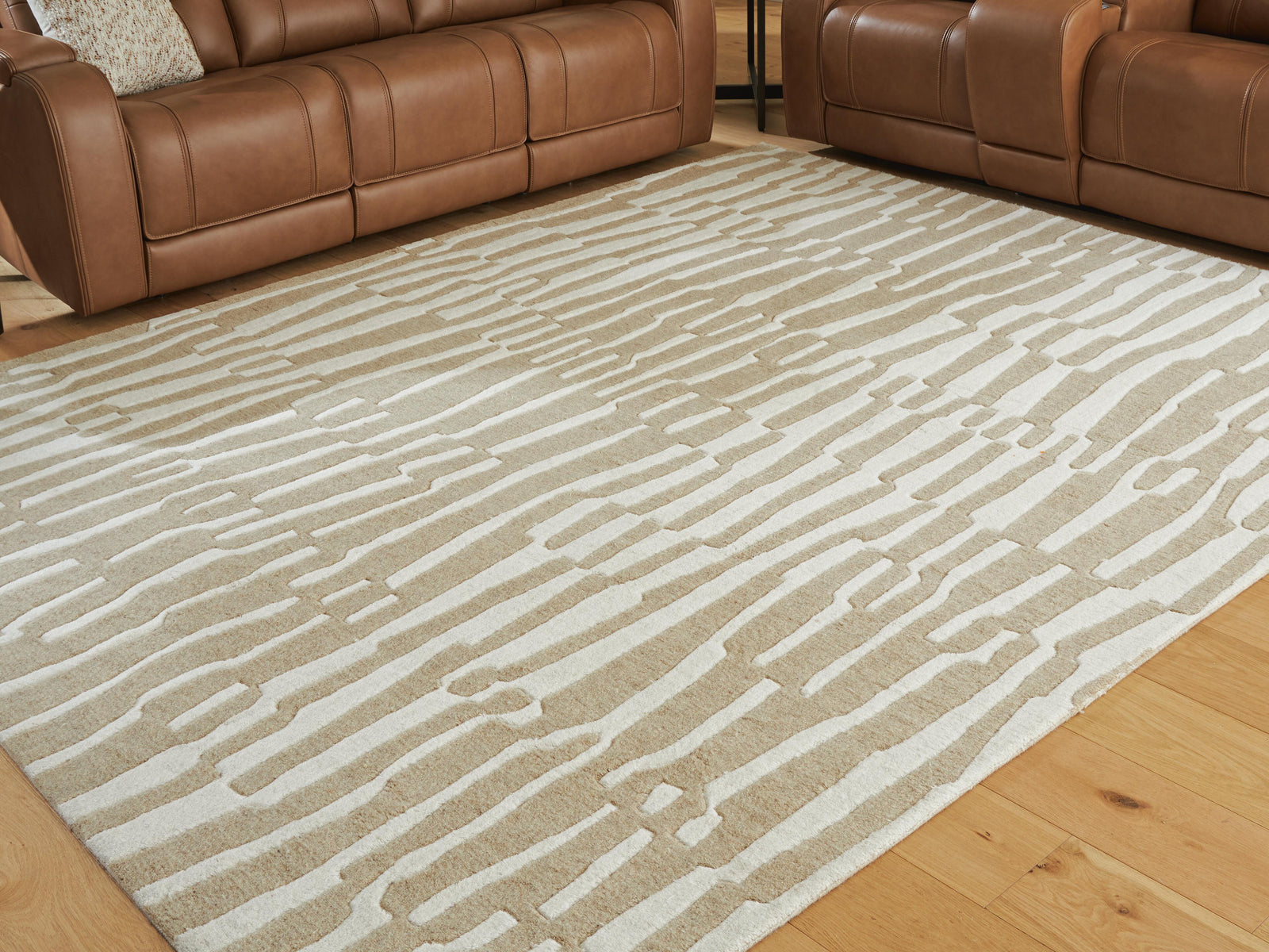 Corrbell 78 x 10 Area Rug (R40763-SI) - Image 2