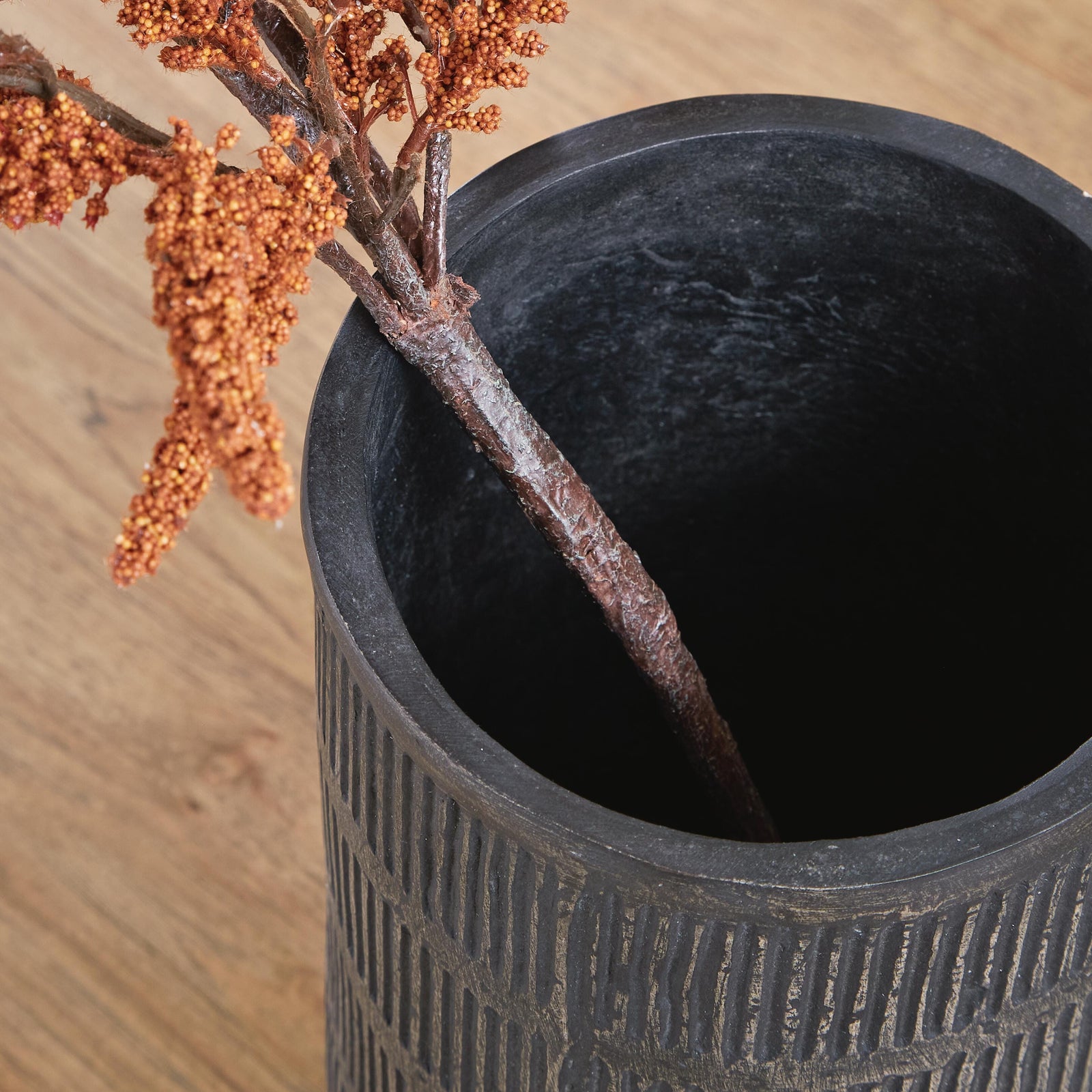 Beninworth Vase (A2000878-SI) - Image 4