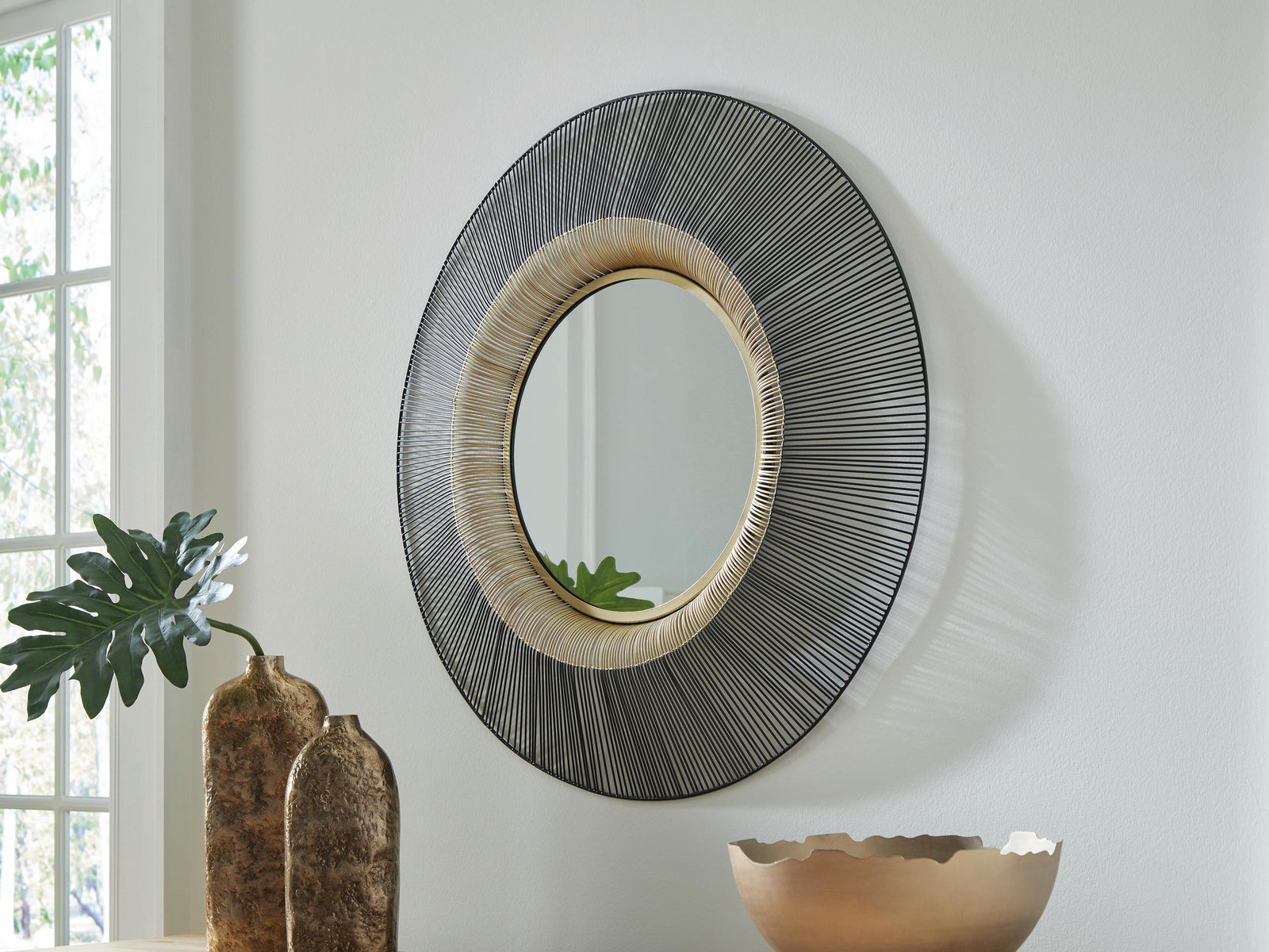 Dallmen Accent Mirror (A8010407-SI) - Image 2