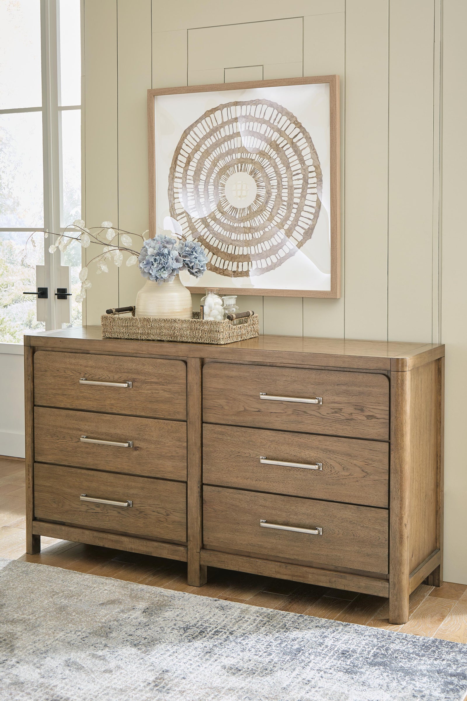 Cabalynn Upholstered Bed, Dresser and 2 Nightstands - Light Brown (B974-SI) - Image 21