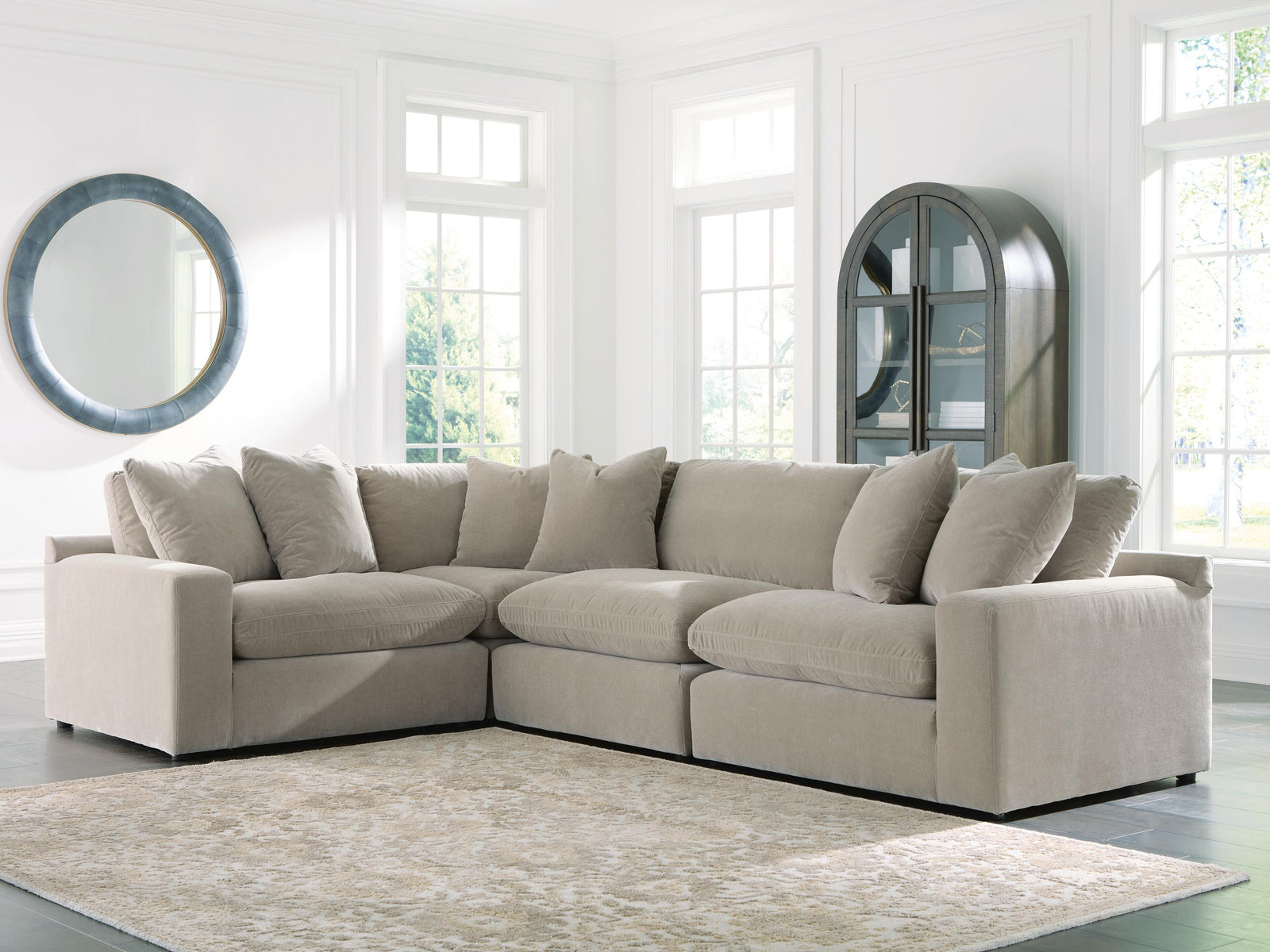 Maxton Heights 4-Piece Sectional (67808-SI) - Image 2