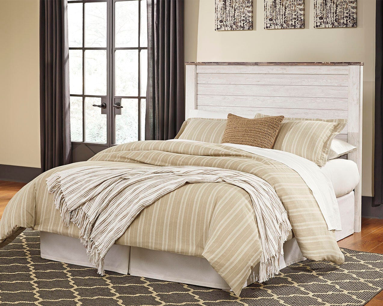Willowton Panel Headboard - Whitewash (B267-SI) - Image 3