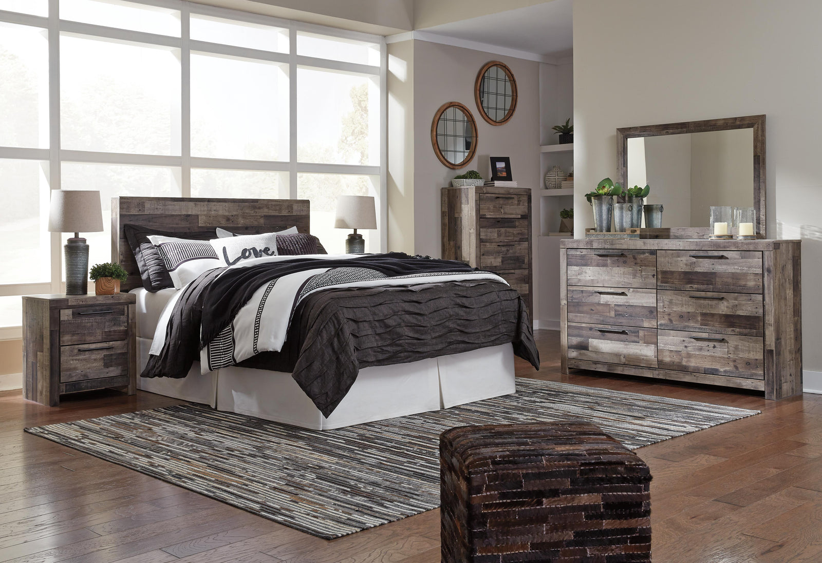 Derekson Nightstand - Multi Gray (B200-SI) - Image 4