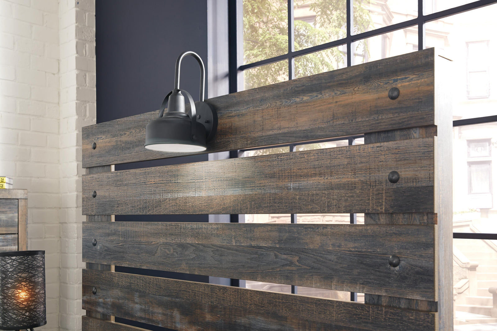 Drystan Panel Headboard - Multi (B211-SI) - Image 13