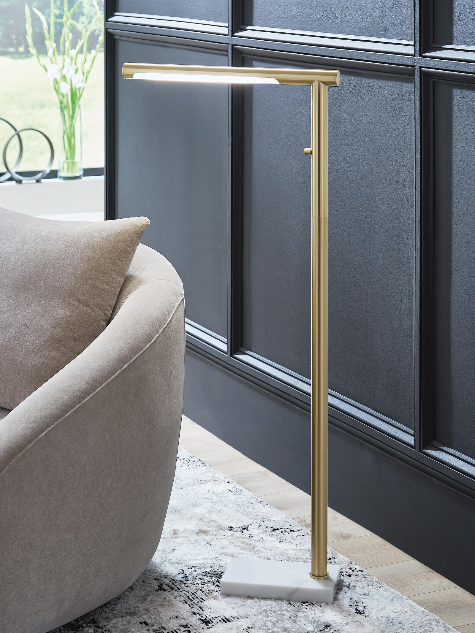 Santiford Floor Lamp (L206121-SI) - Image 2