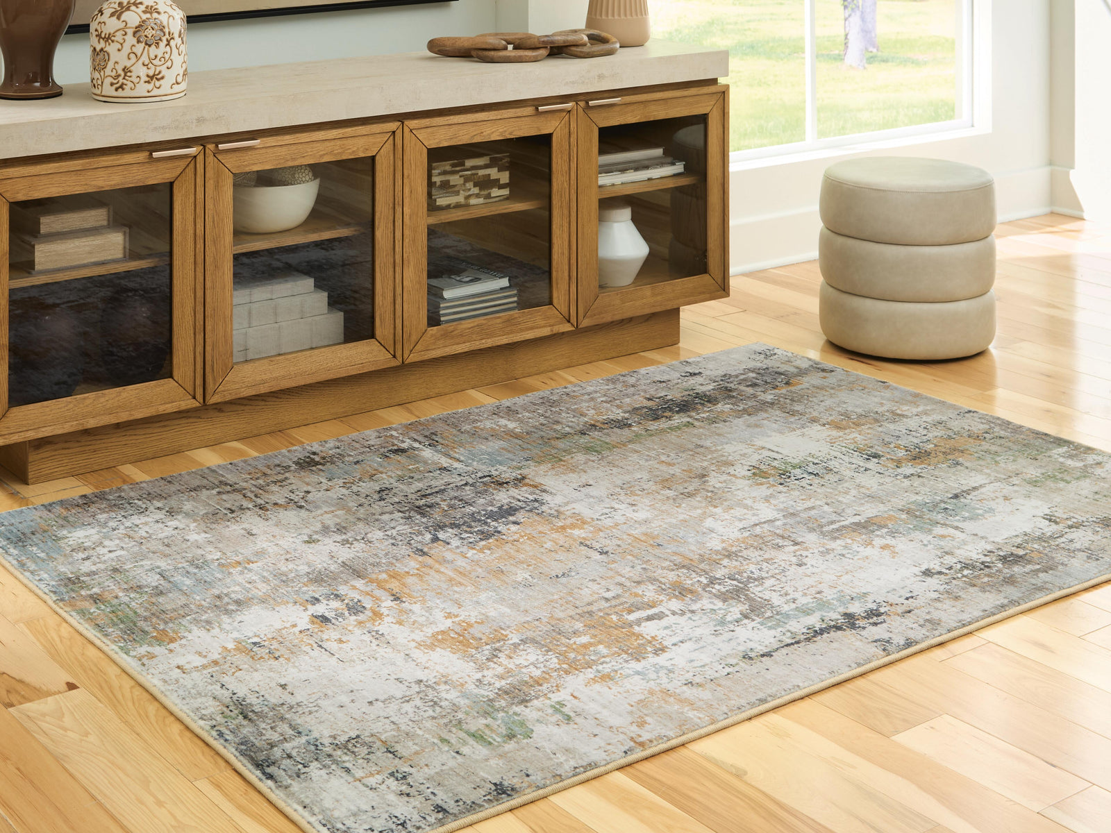 Torinette Large Rug (R40854-SI) - Image 4