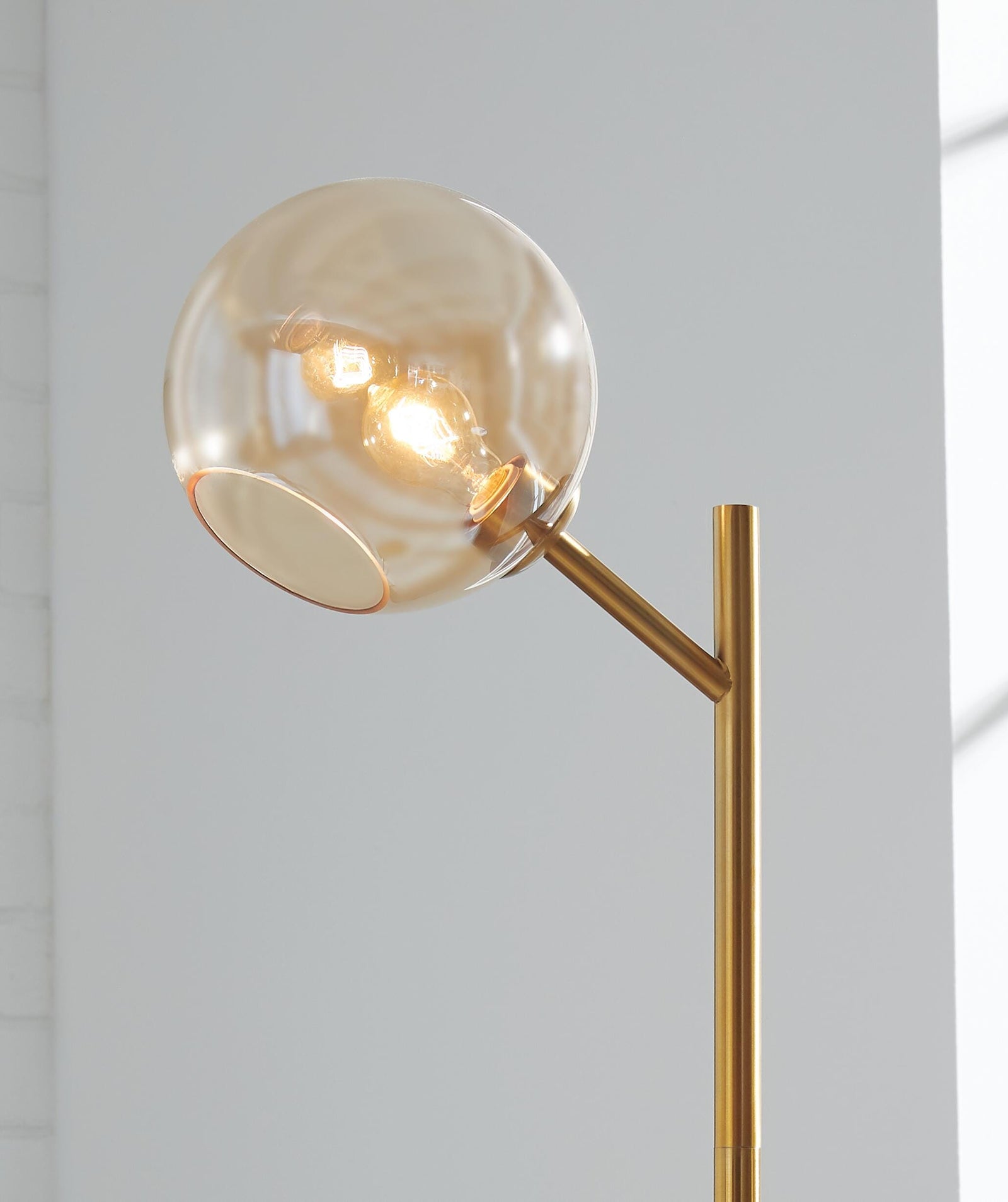 Abanson Floor Lamp (L206021-SI) - Image 3