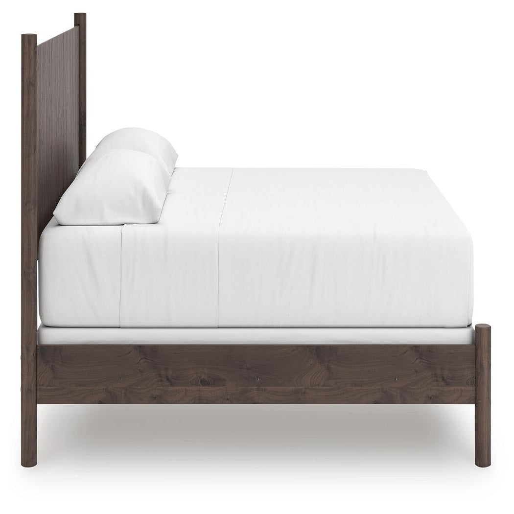 Pamytta King Panel Bed, Dresser, Mirror and Nightstand (PCB2614-SI) - Image 5