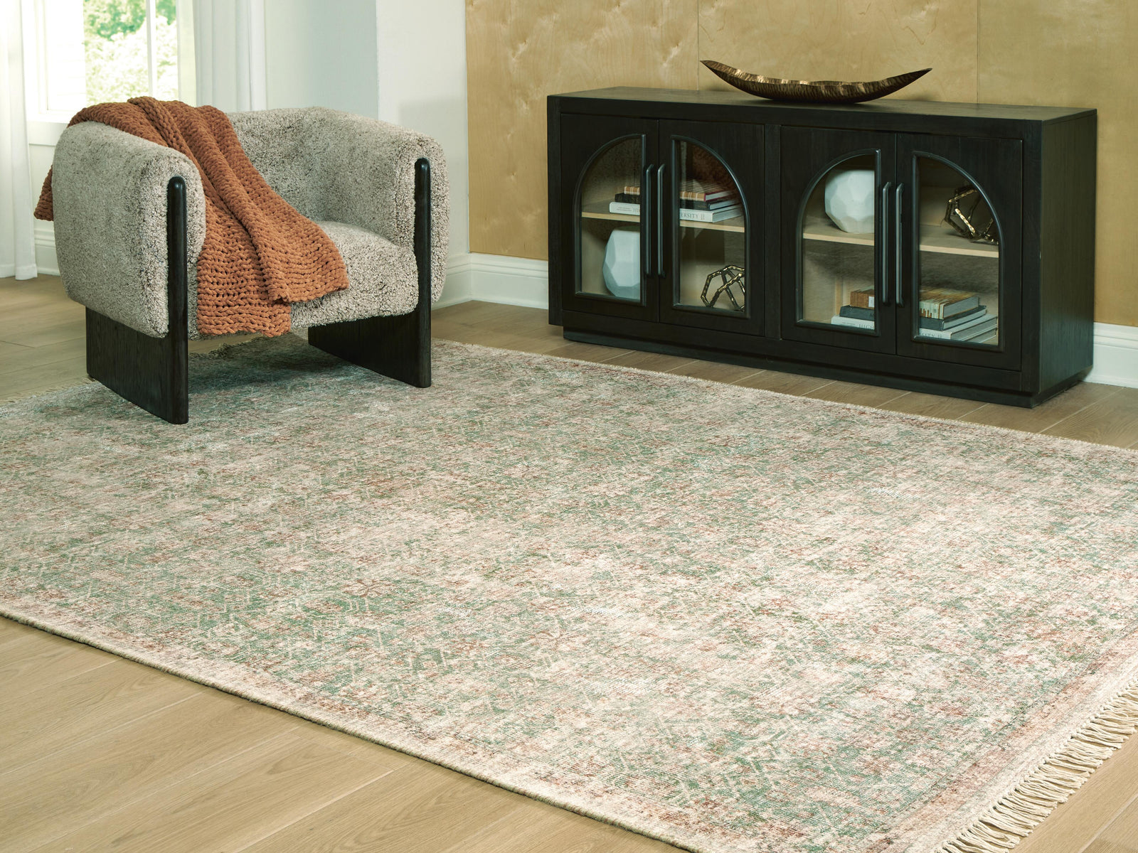 Rossbury Large Rug (R40796-SI) - Image 2