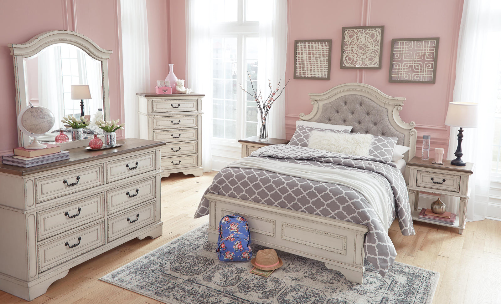 Realyn Panel Bed (Youth) - Chipped White (B743-SI) - Image 8