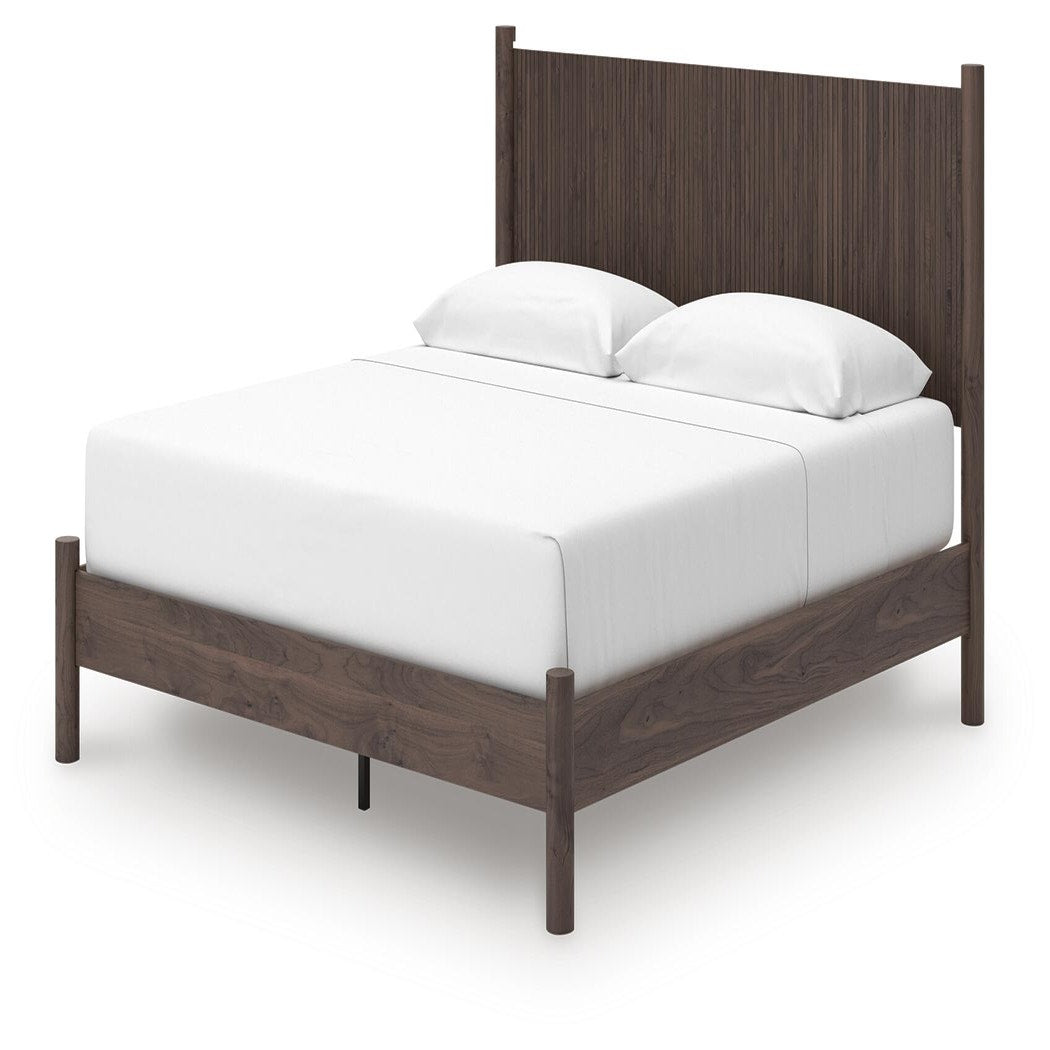 Pamytta King Panel Platform Bed (PCB2614-SI) - Image 4