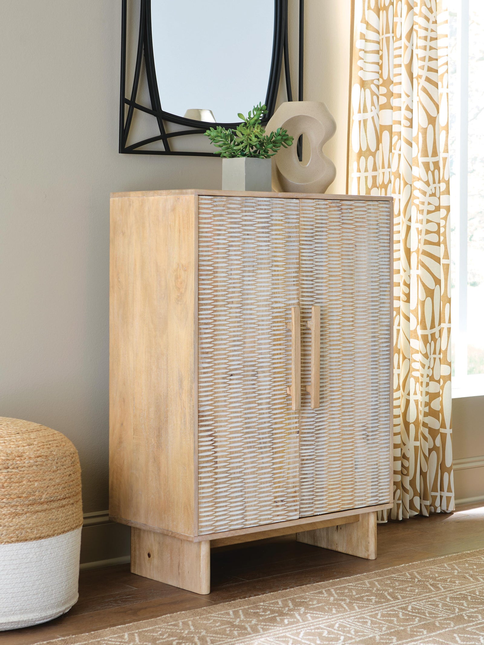 Dallinbury Accent Cabinet (A4000696-SI) - Image 2