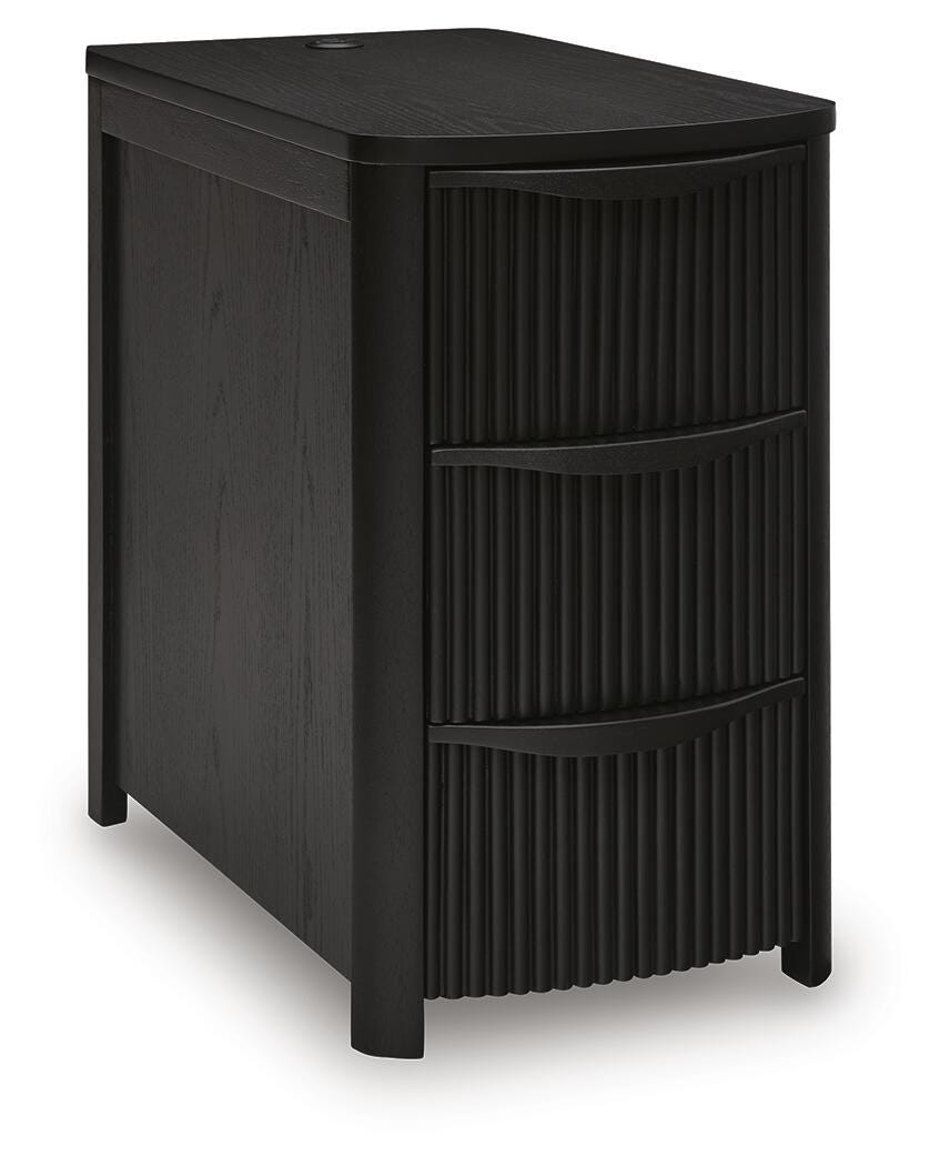 Camdill Chairside End Table - Black (T208-SI)