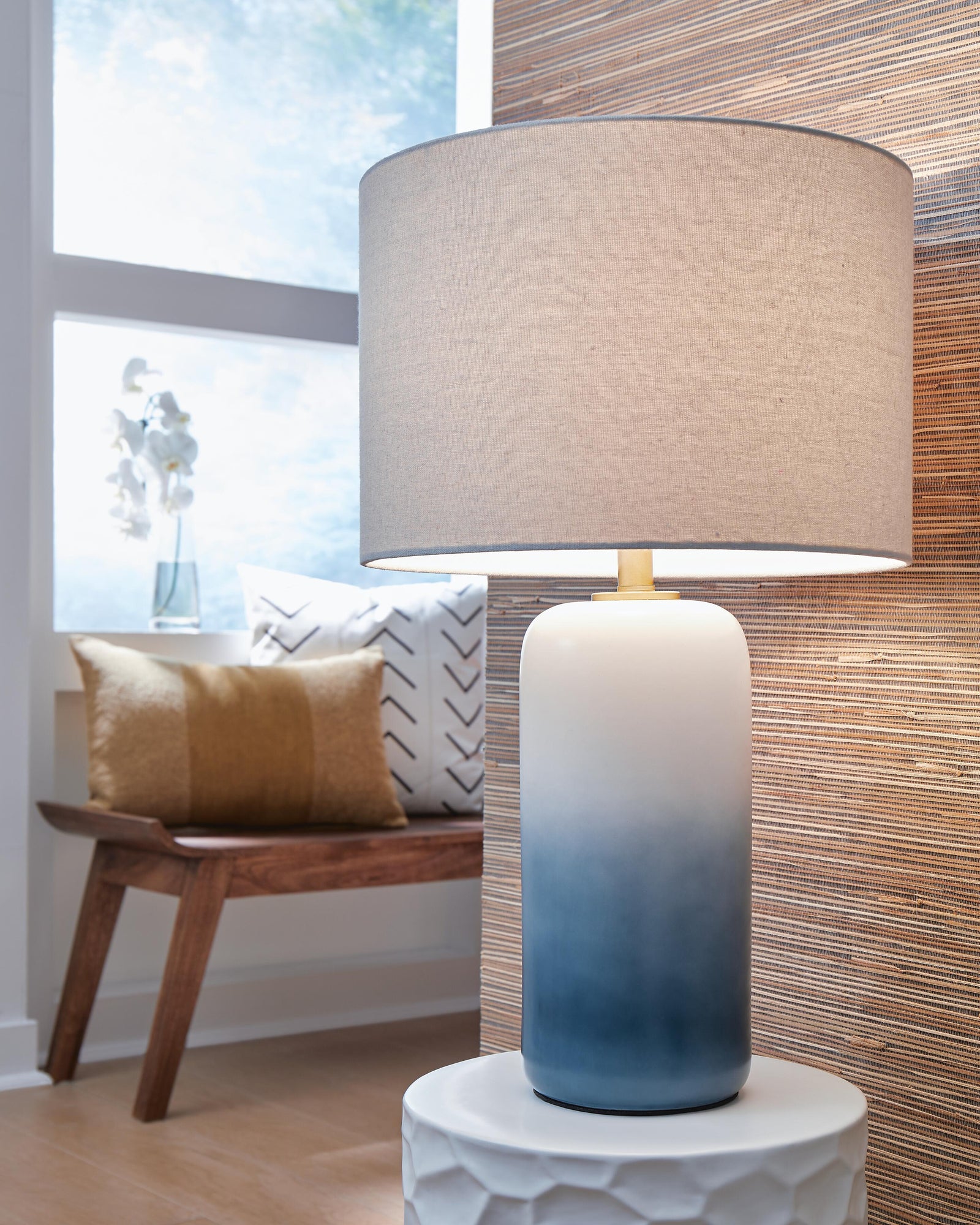 Lemrich Table Lamp (L123874-SI) - Image 2
