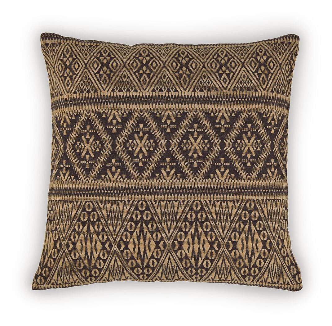 Davinwood Pillow (Set of 4) (A1001186-SI)
