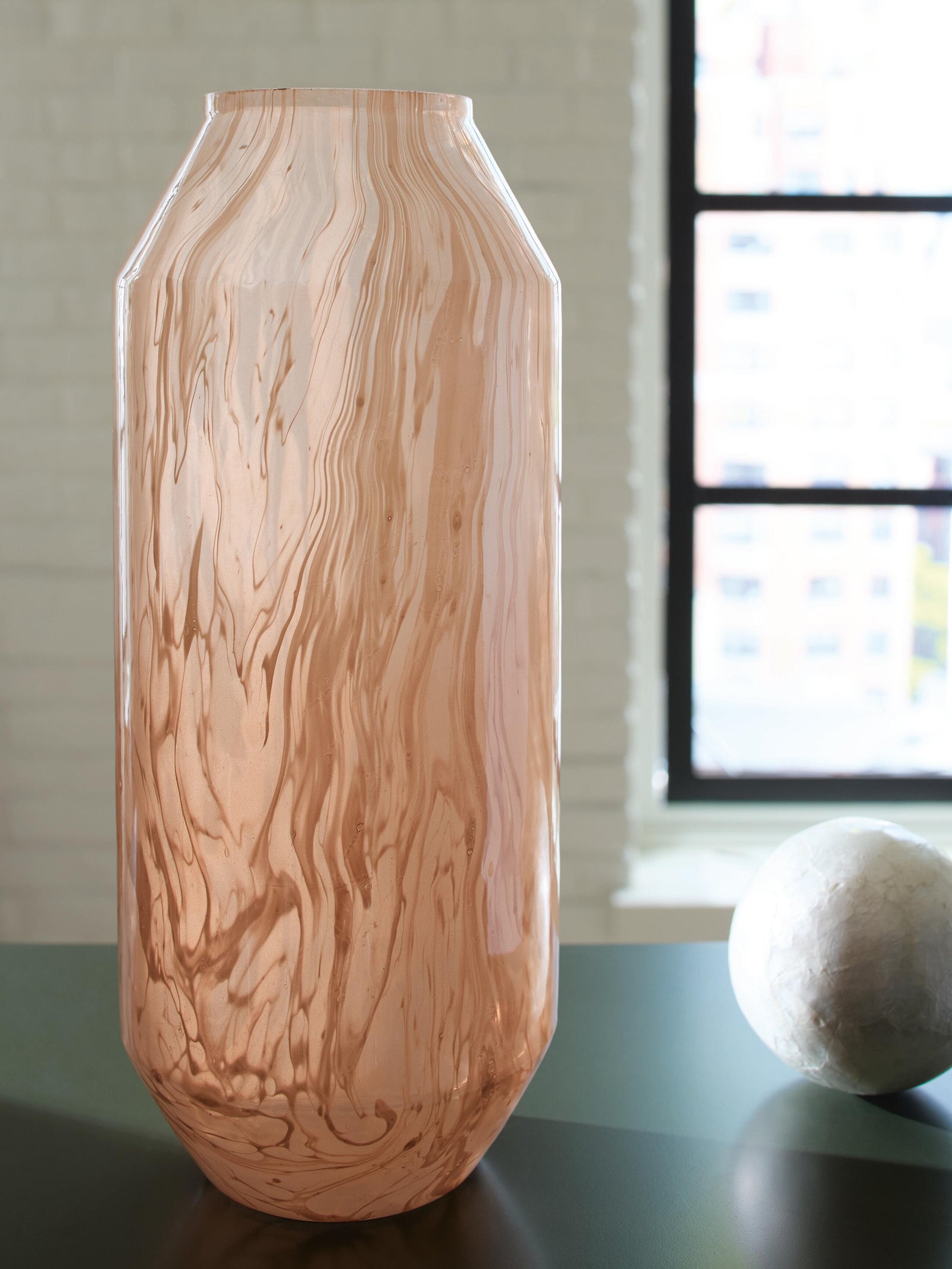 Dushby Vase (A2000729-SI) - Image 2
