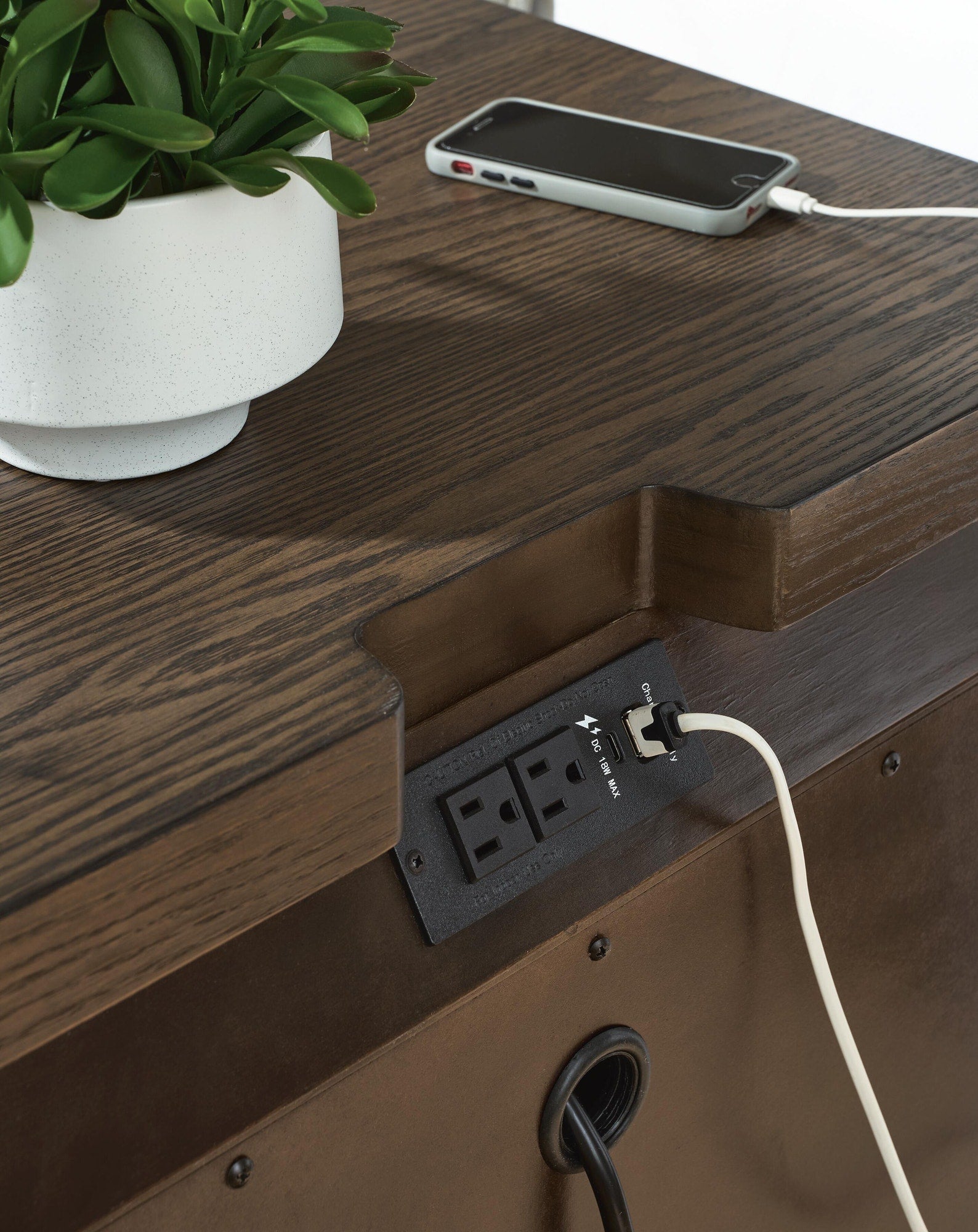 Radkin Nightstand (PCB843-SI) - Image 6
