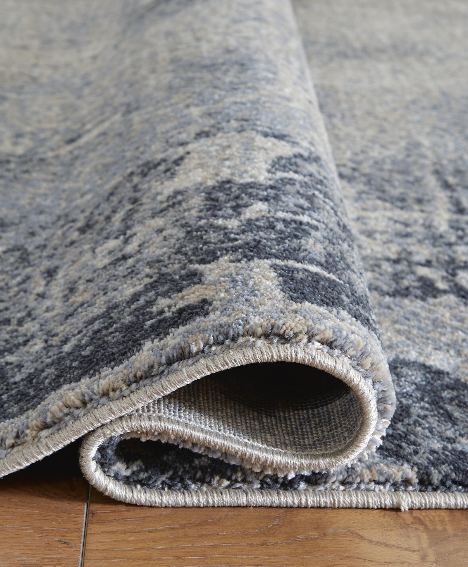 Langrich 53 x 73 Rug (R40613-SI) - Image 4