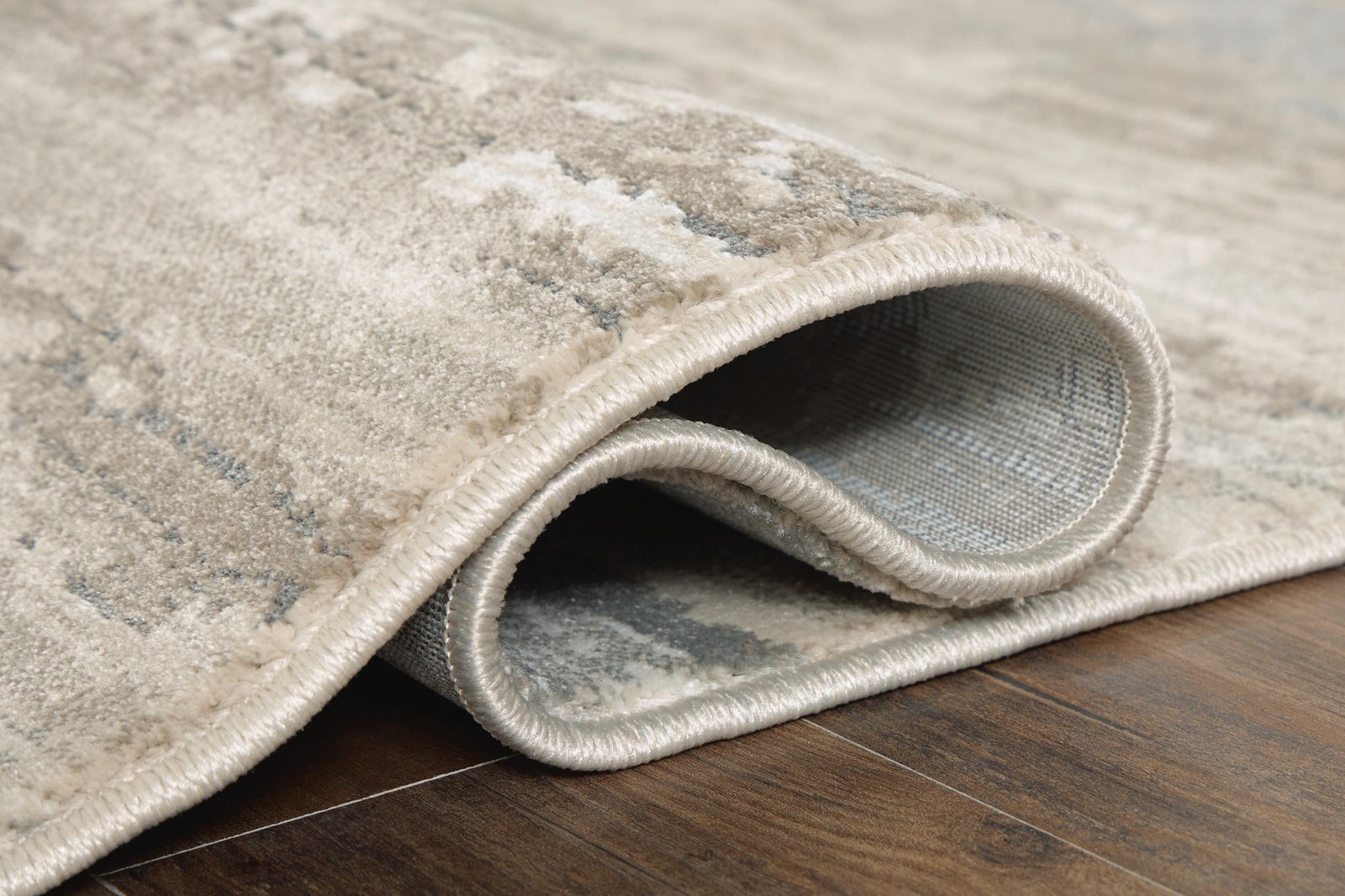 Loomville Extra Large Rug (R40864-SI) - Image 5
